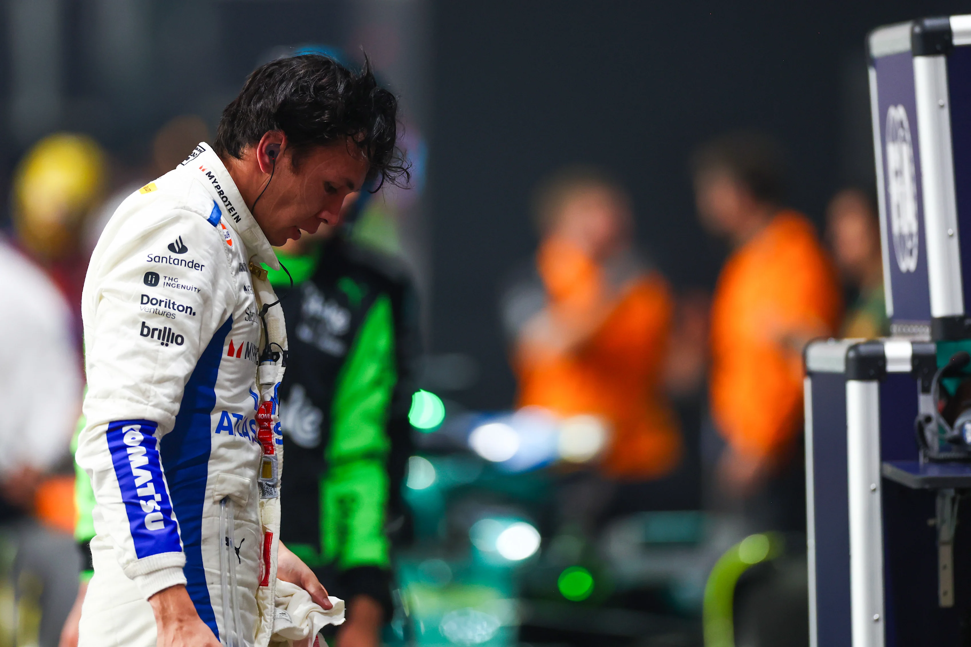 JEDDAH, SAUDI ARABIA - APRIL 20: Ninth placed Alexander Albon of Thailand and Williams in parc