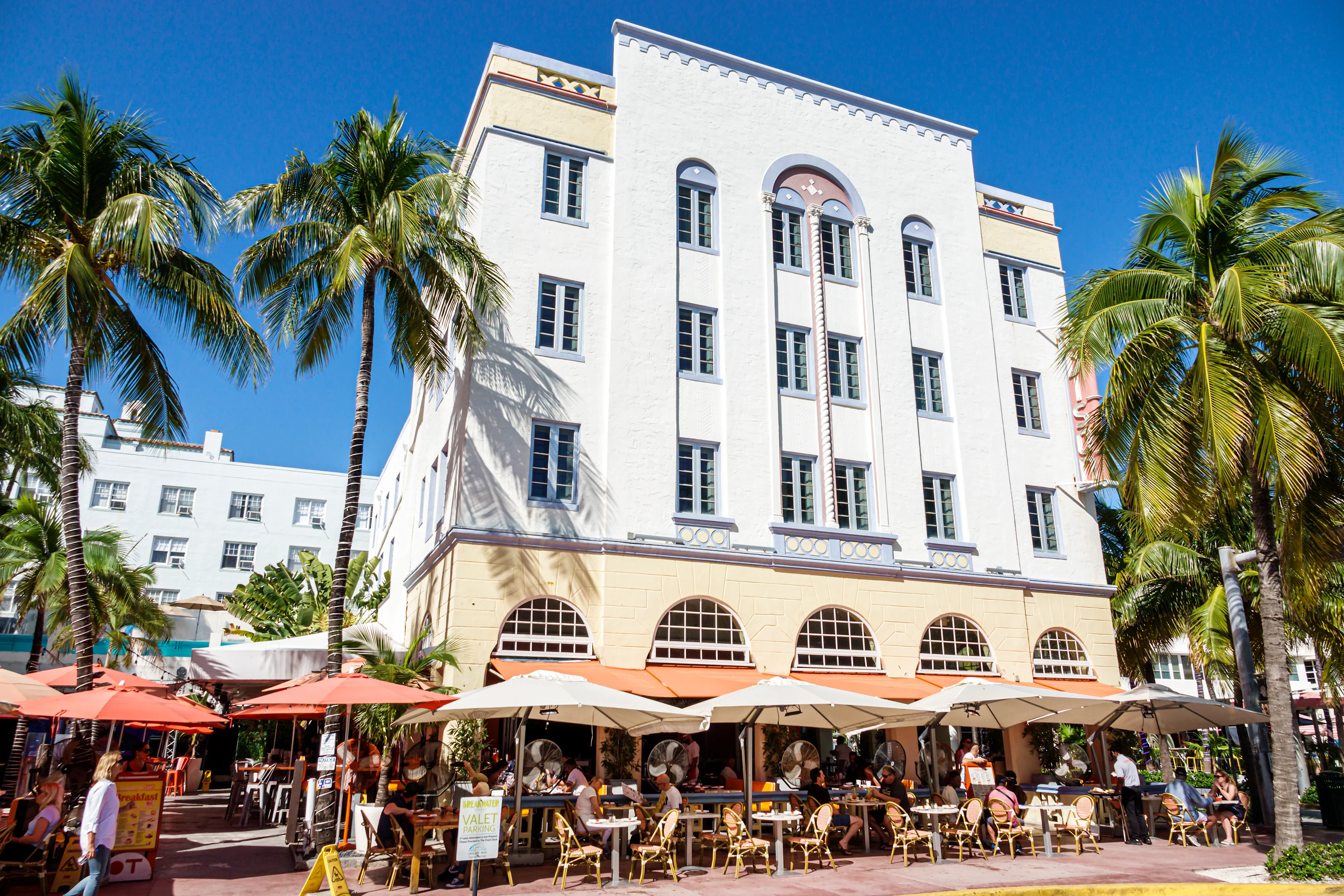 Miami Beach, Florida, South Beach Art Deco District, Ocean Drive, Edison Hotel, alfresco sidewalk