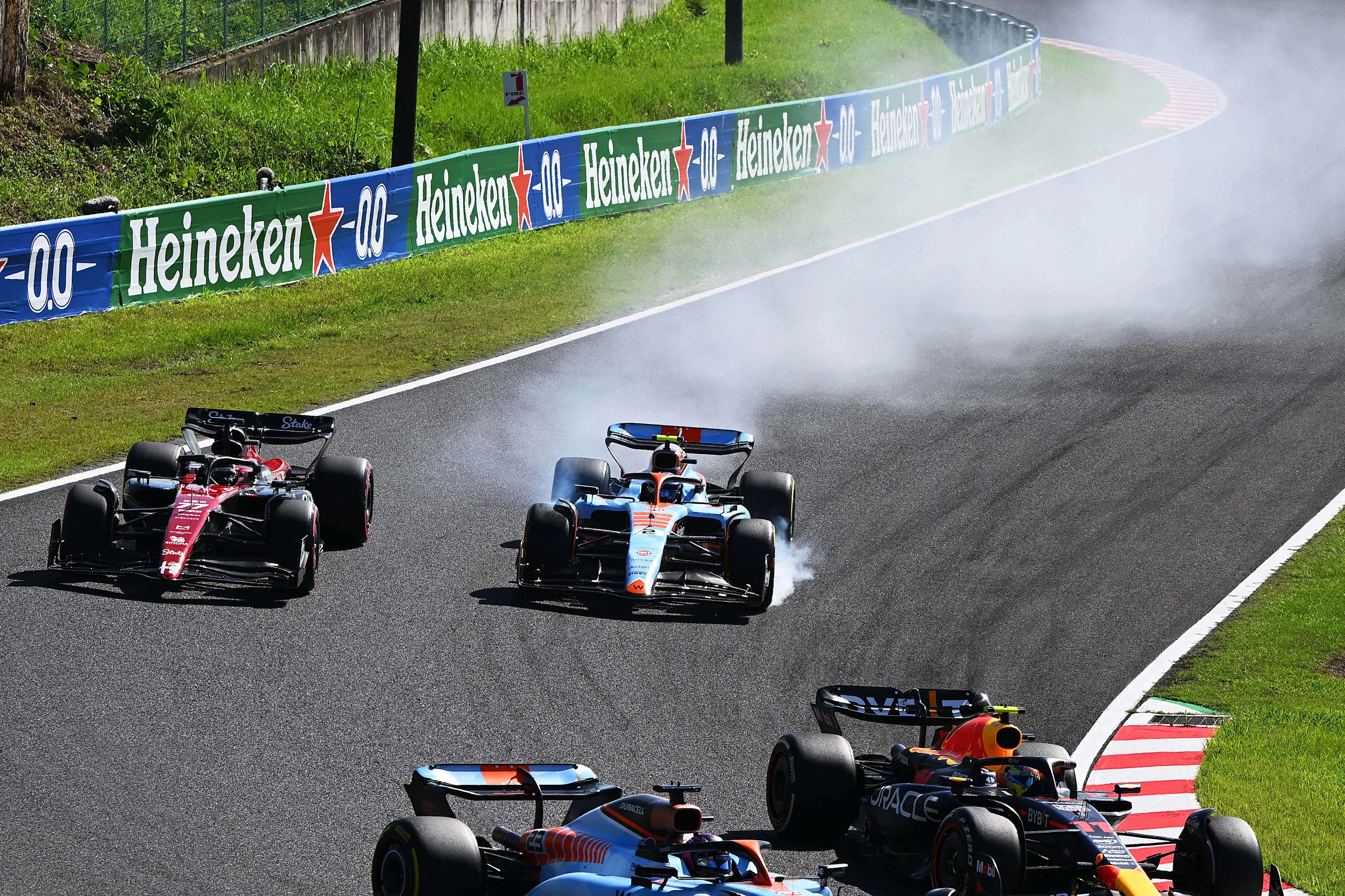 SUZUKA, JAPAN - SEPTEMBER 24: Logan Sargeant of United States driving the (2) Williams FW45