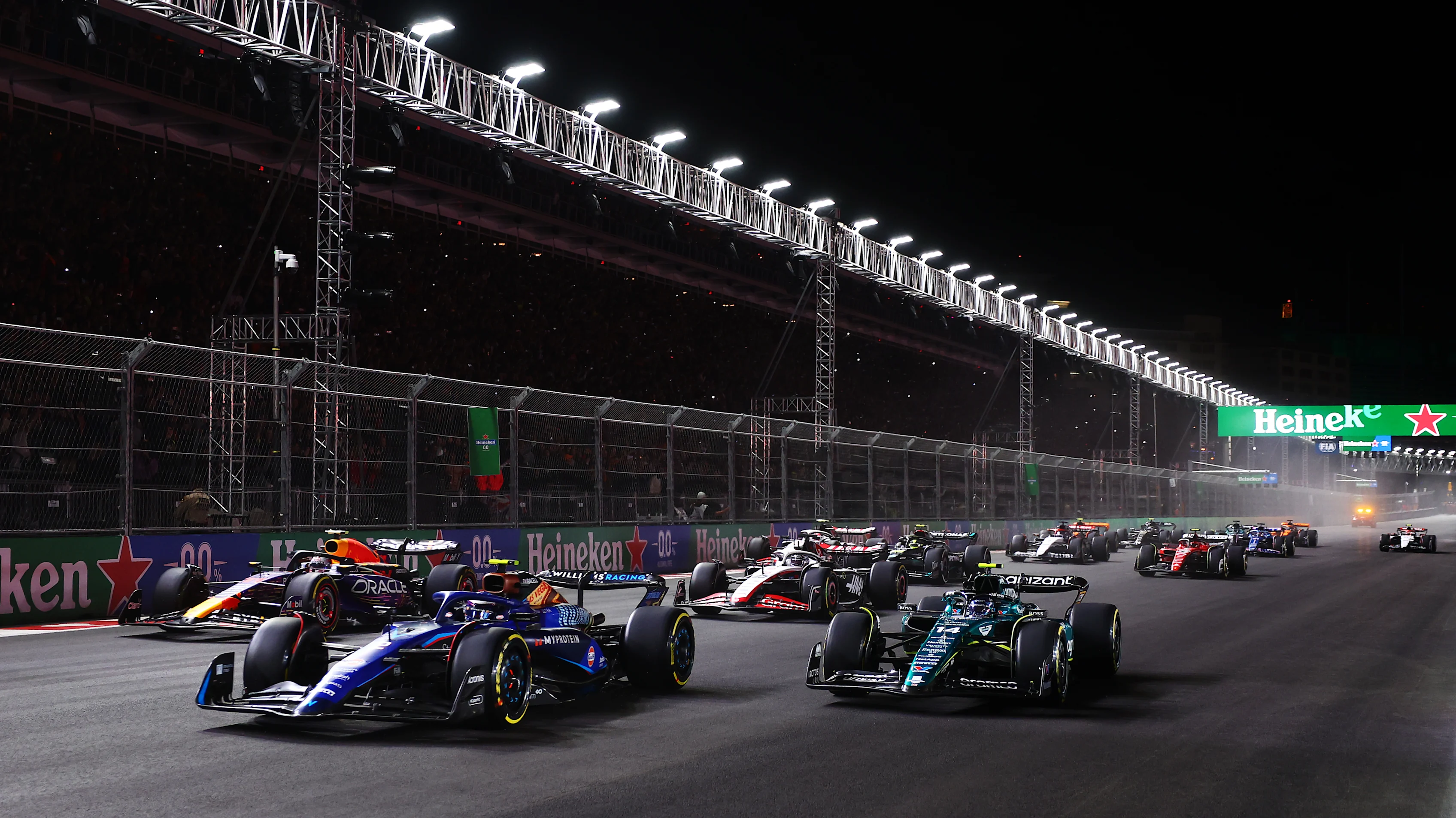 LAS VEGAS, NEVADA - NOVEMBER 18: Logan Sargeant of United States driving the (2) Williams FW45