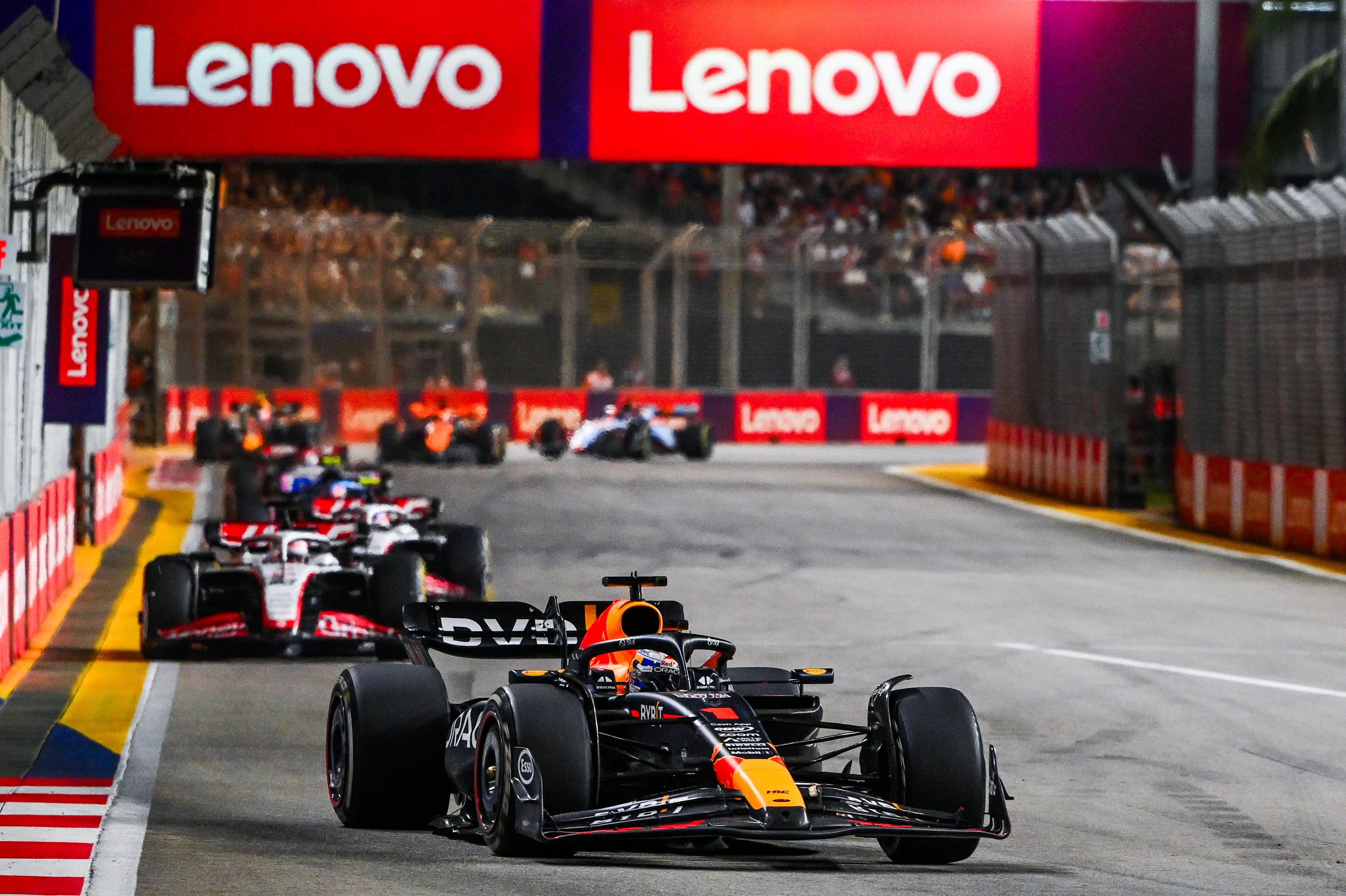 SINGAPORE, SINGAPORE - SEPTEMBER 17: Max Verstappen of the Netherlands driving the (1) Oracle Red