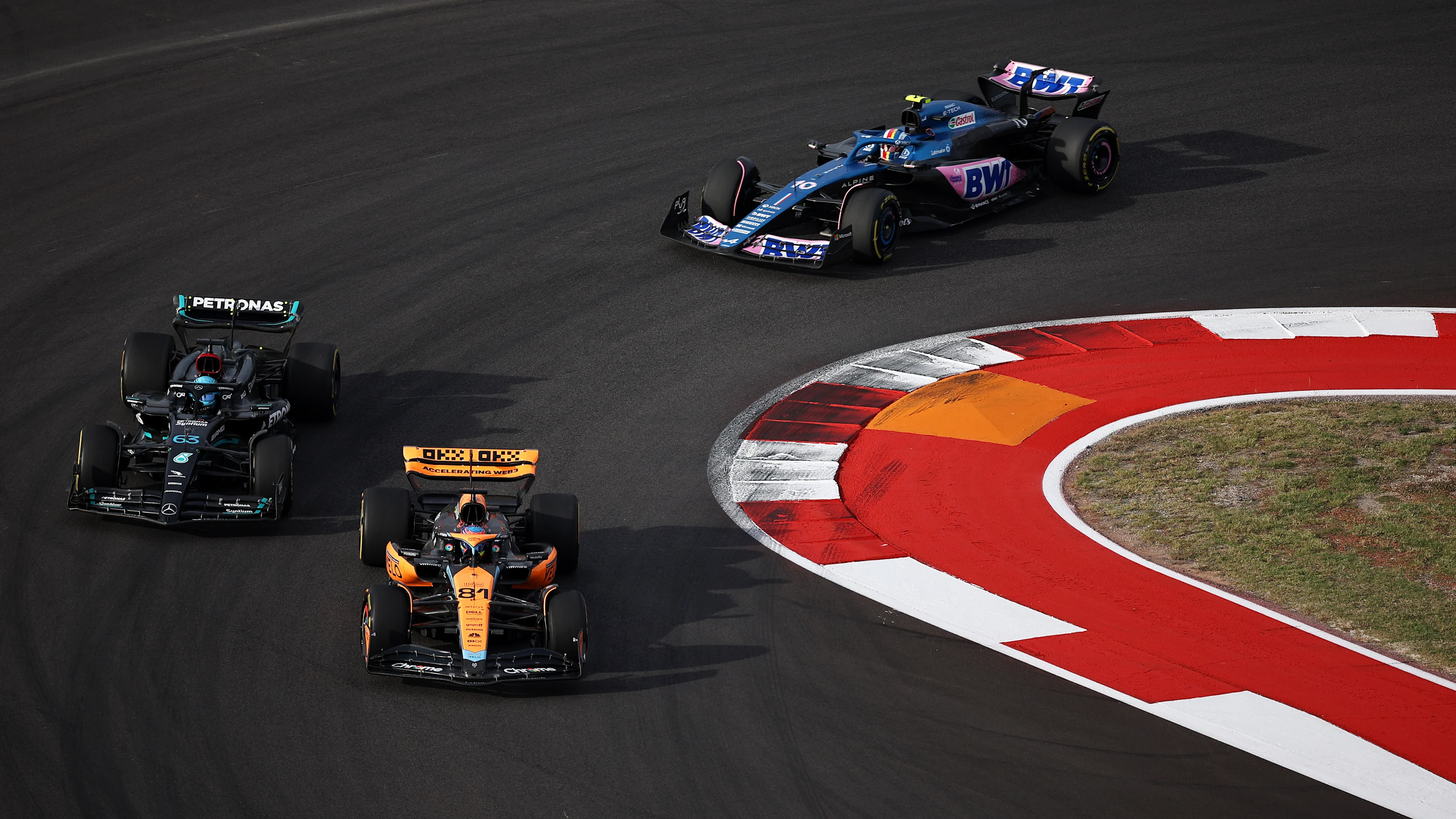 AUSTIN, TEXAS - OCTOBER 21: Oscar Piastri of Australia driving the (81) McLaren MCL60 Mercedes