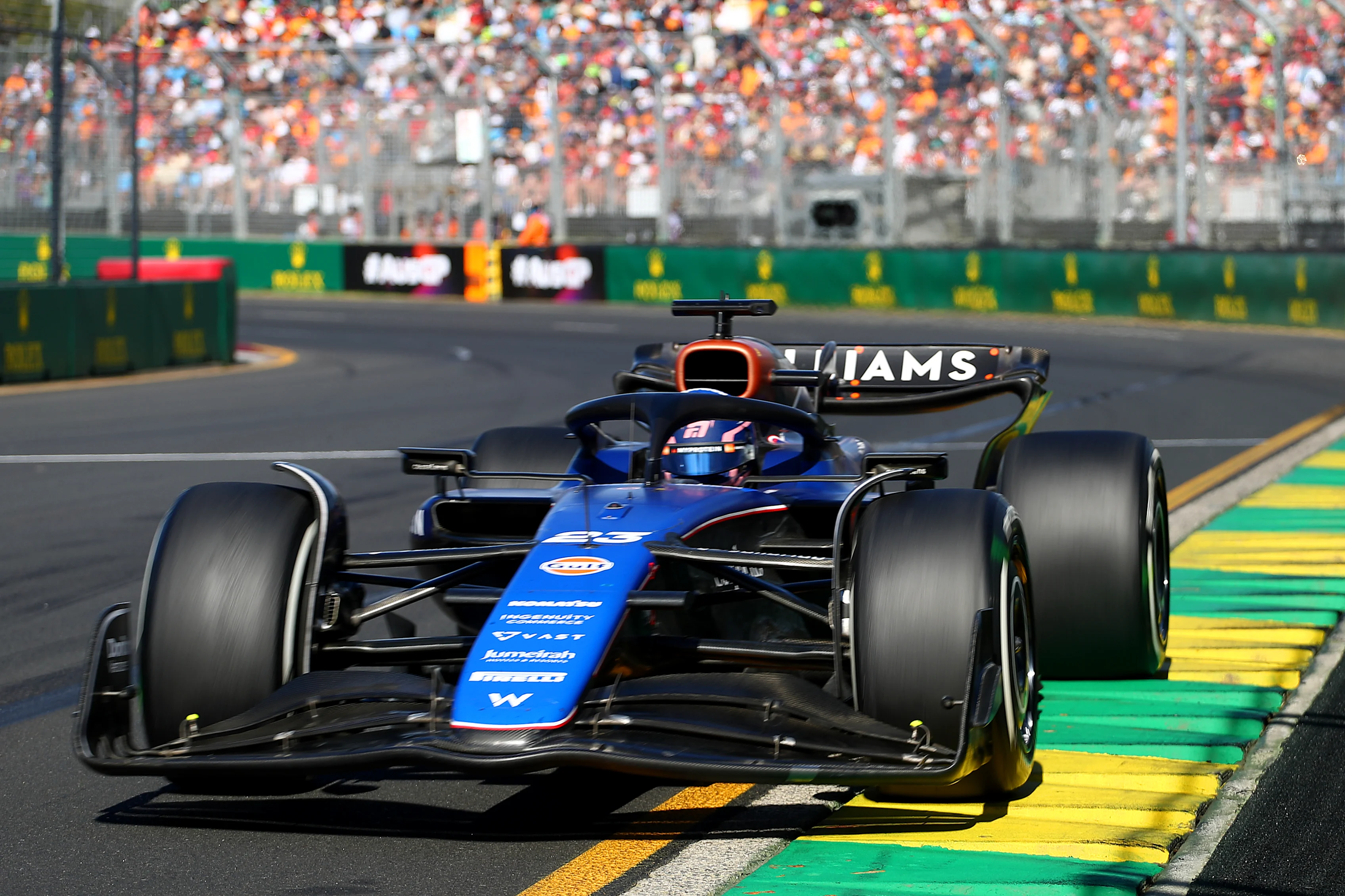 MELBOURNE, AUSTRALIA - MARCH 24: Alexander Albon of Thailand driving the (23) Williams FW46
