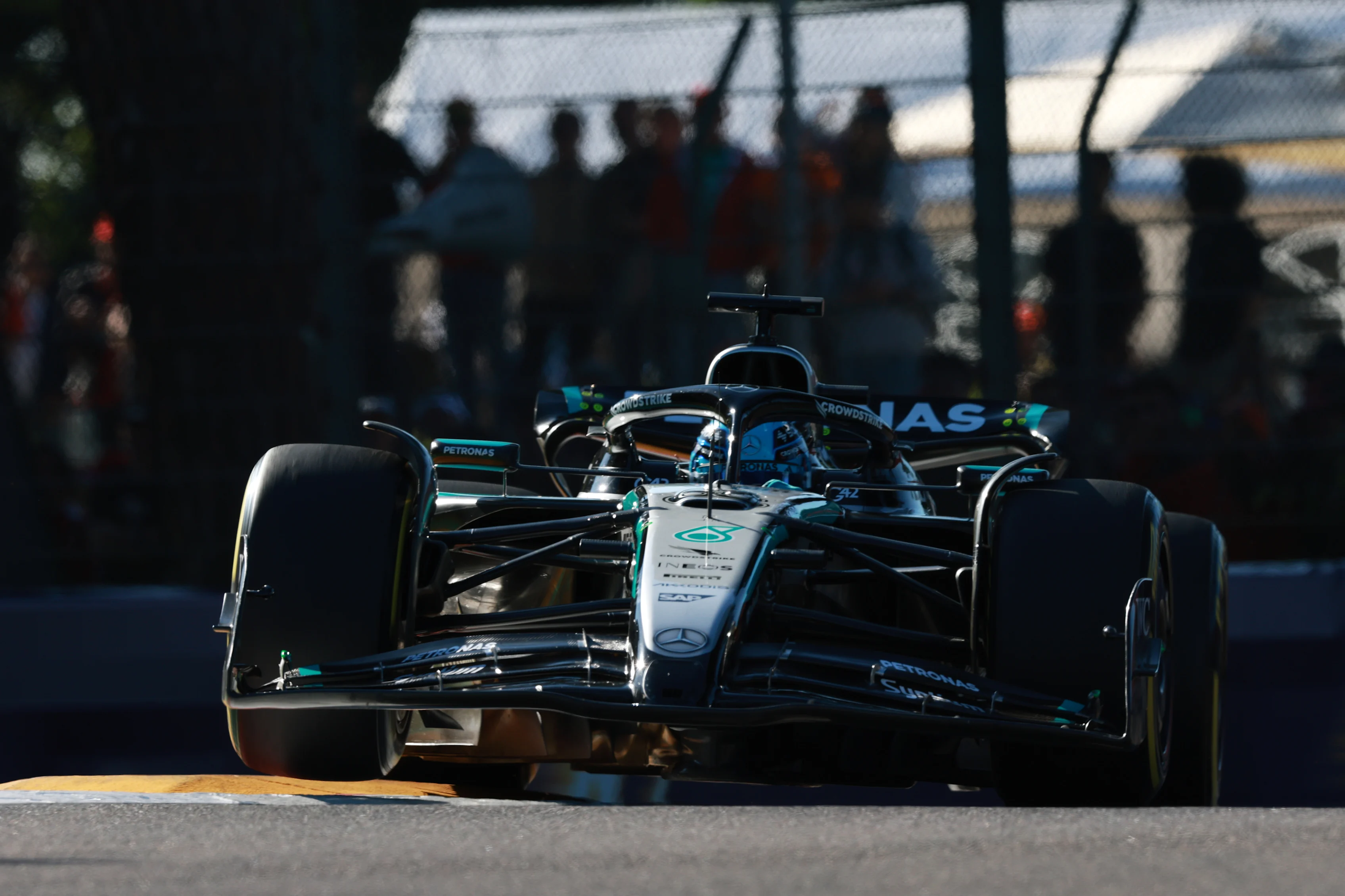 IMOLA, ITALY - MAY 16: George Russell of Great Britain driving the (63) Mercedes AMG Petronas F1 Team W16 on track during practice ahead of the F1 Grand Prix of Emilia-Romagna at Autodromo Internazionale Enzo e Dino Ferrari on May 16, 2025 in Imola, Italy. (Photo by Mark Thompson/Getty Images)