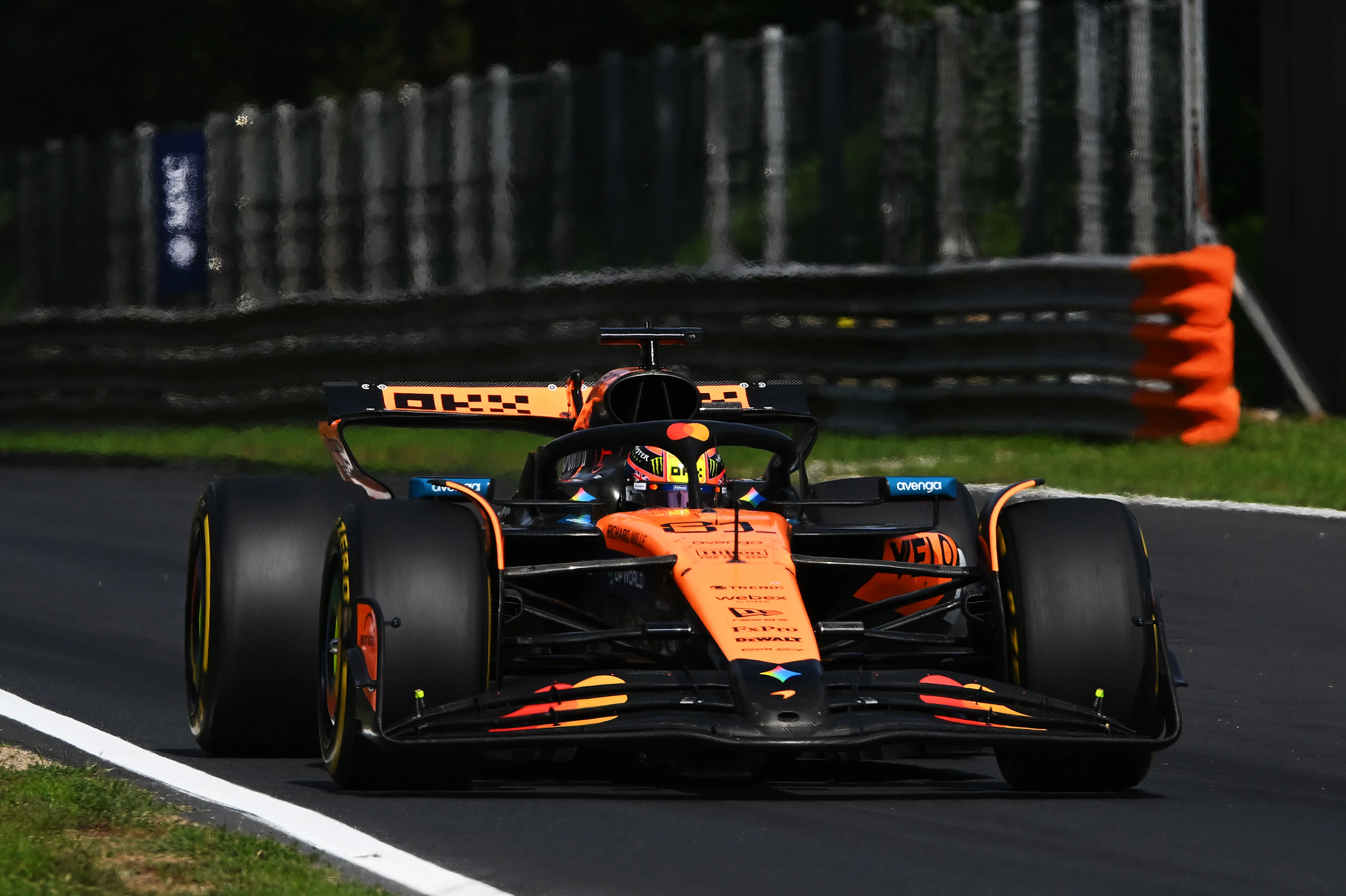 MONZA, ITALY - SEPTEMBER 07: Oscar Piastri of Australia driving the (81) McLaren MCL39 Mercedes on