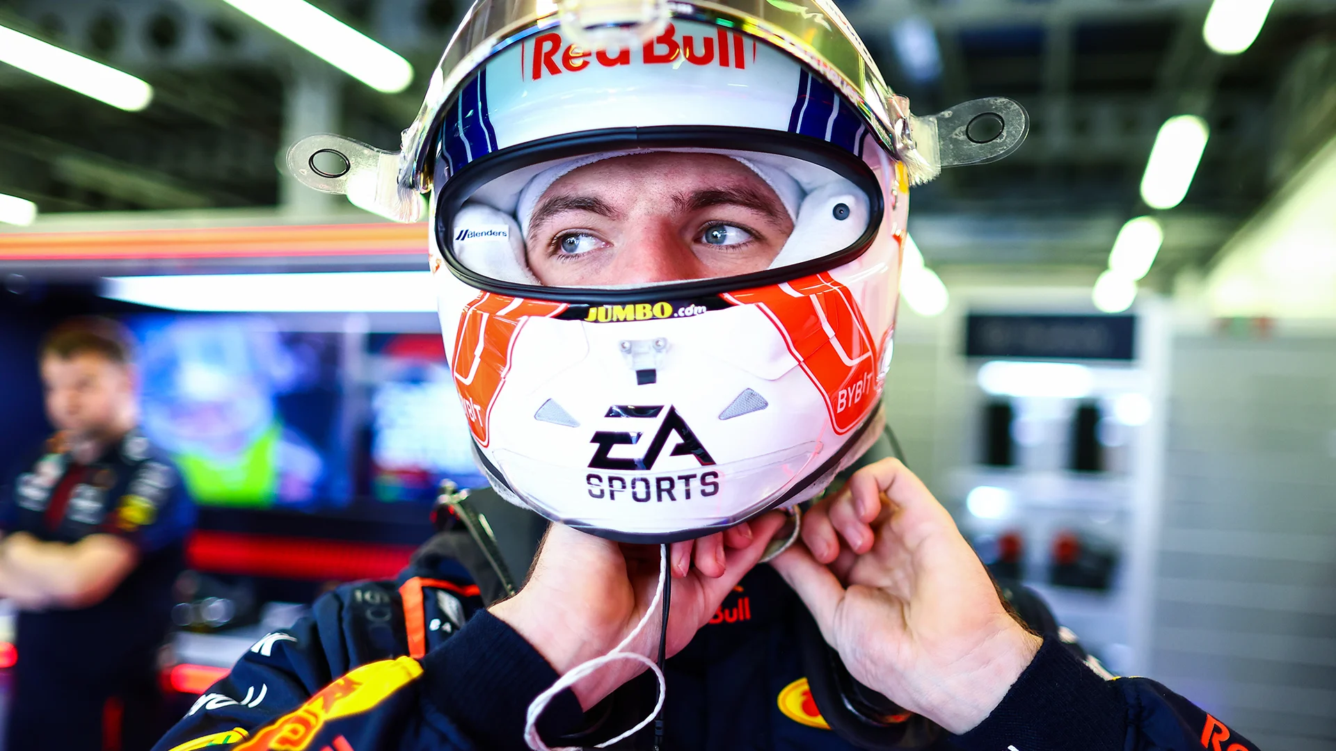 verstappen-helmet.png