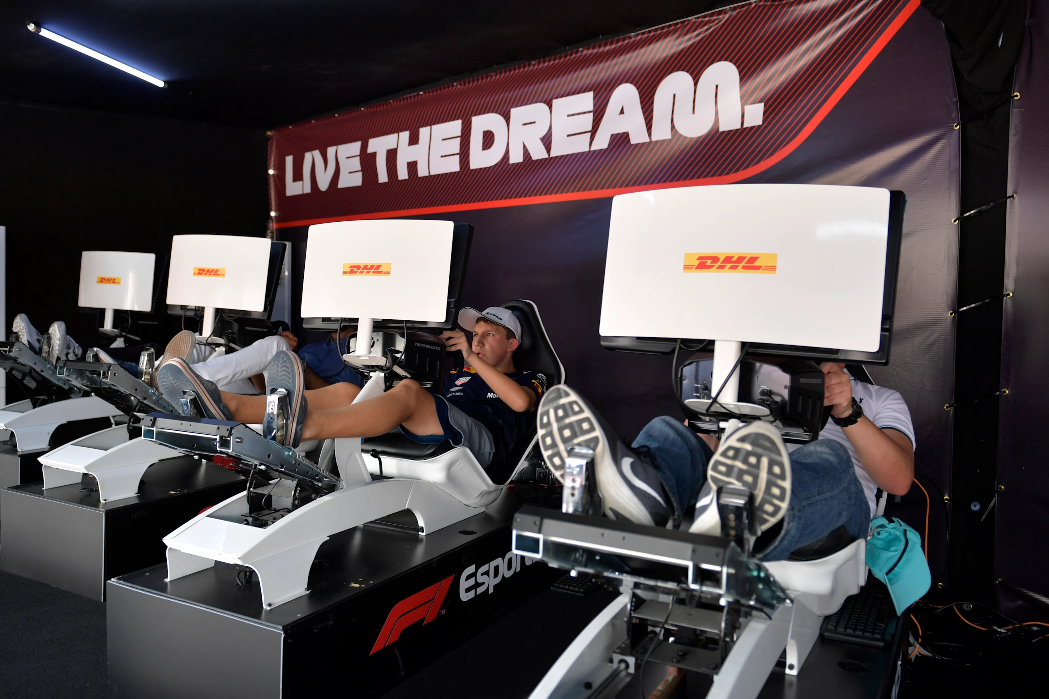 BAHRAIN INTERNATIONAL CIRCUIT, BAHRAIN - APRIL 08: Fans and Fanzone during the Bahrain GP at