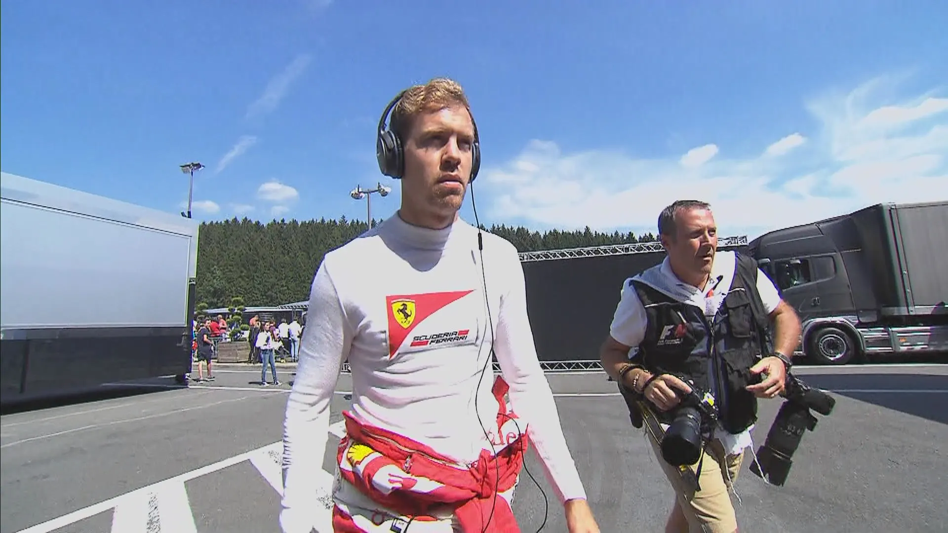 Vettel heads for the garage