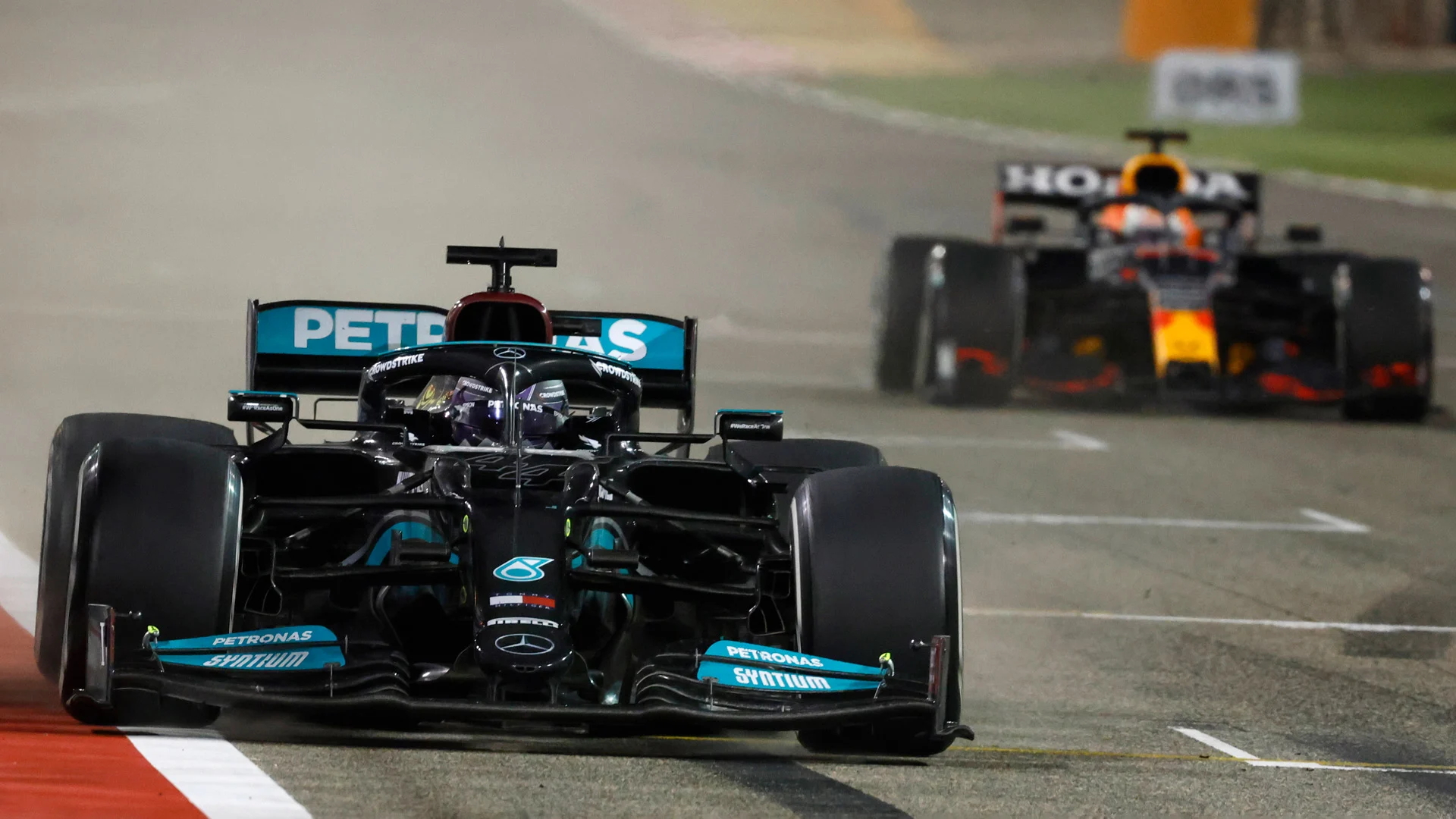 2021 Bahrain Grand Prix, Sunday - LAT