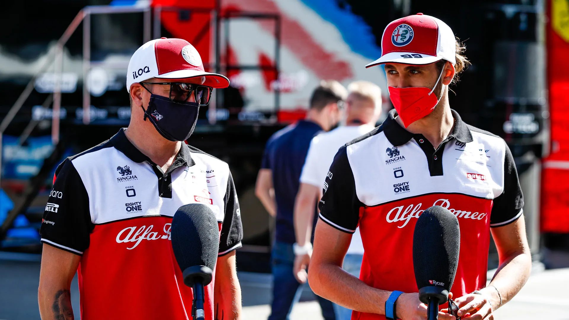 RAIKKONEN Kimi (fin), Alfa Romeo Racing ORLEN C41, GIOVINAZZI Antonio (ita), Alfa Romeo Racing