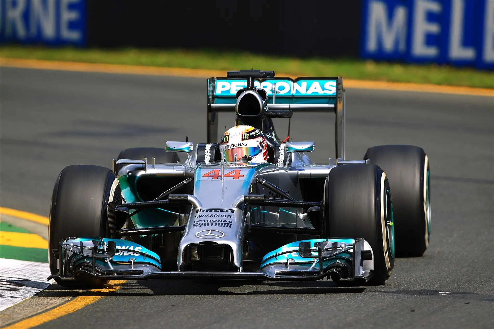 Lewis Hamilton (GBR) Mercedes AMG F1 W05. Formula One World Championship, Rd1, Australian Grand Prix, Qualifying, Albert Park, Melbourne, Australia, Saturday, 15 March 2014