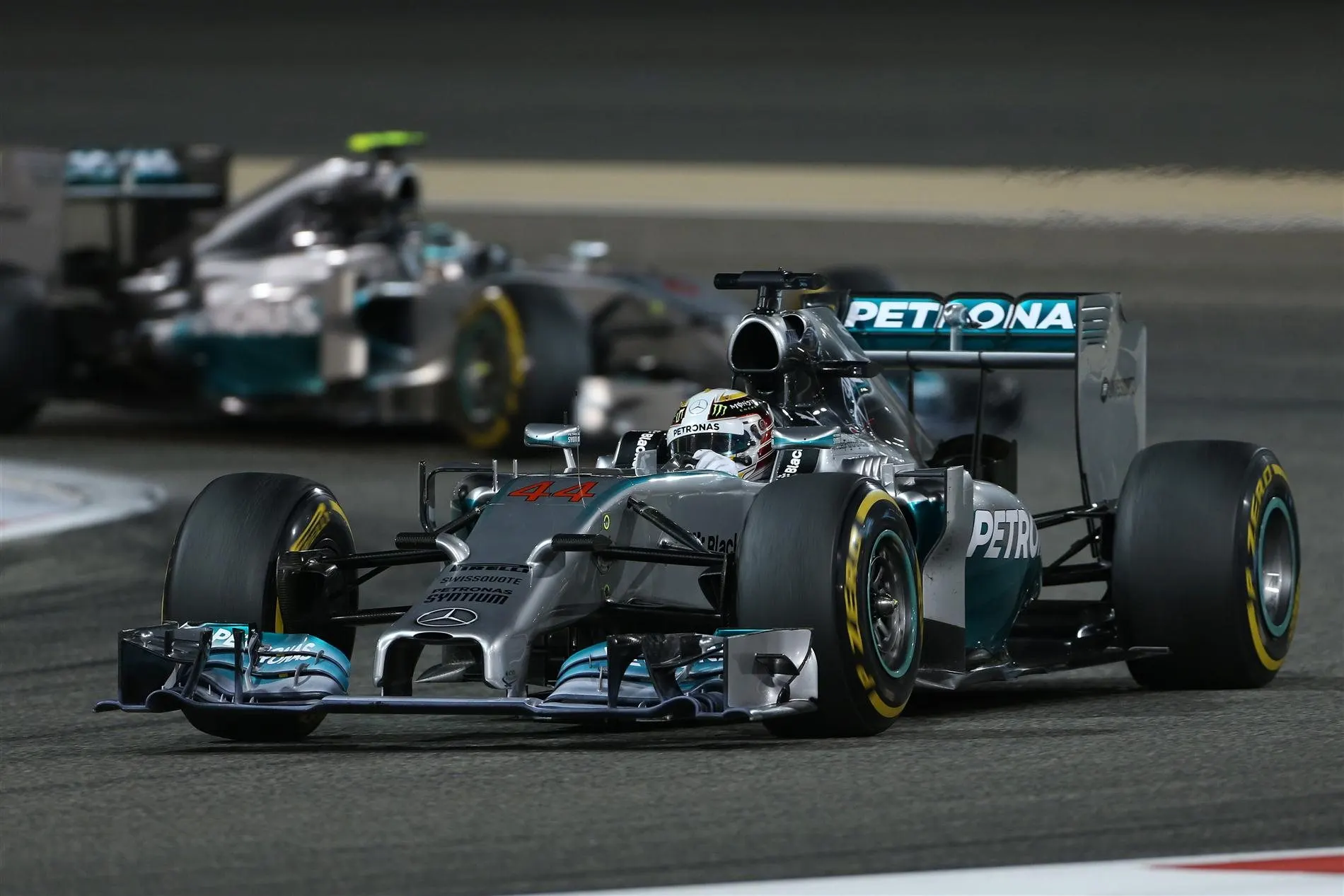 Lewis Hamilton (GBR) Mercedes AMG F1 W05. Formula One World Championship, Rd3, Bahrain Grand Prix, Race, Bahrain International Circuit, Sakhir, Bahrain, Sunday, 6 April 2014