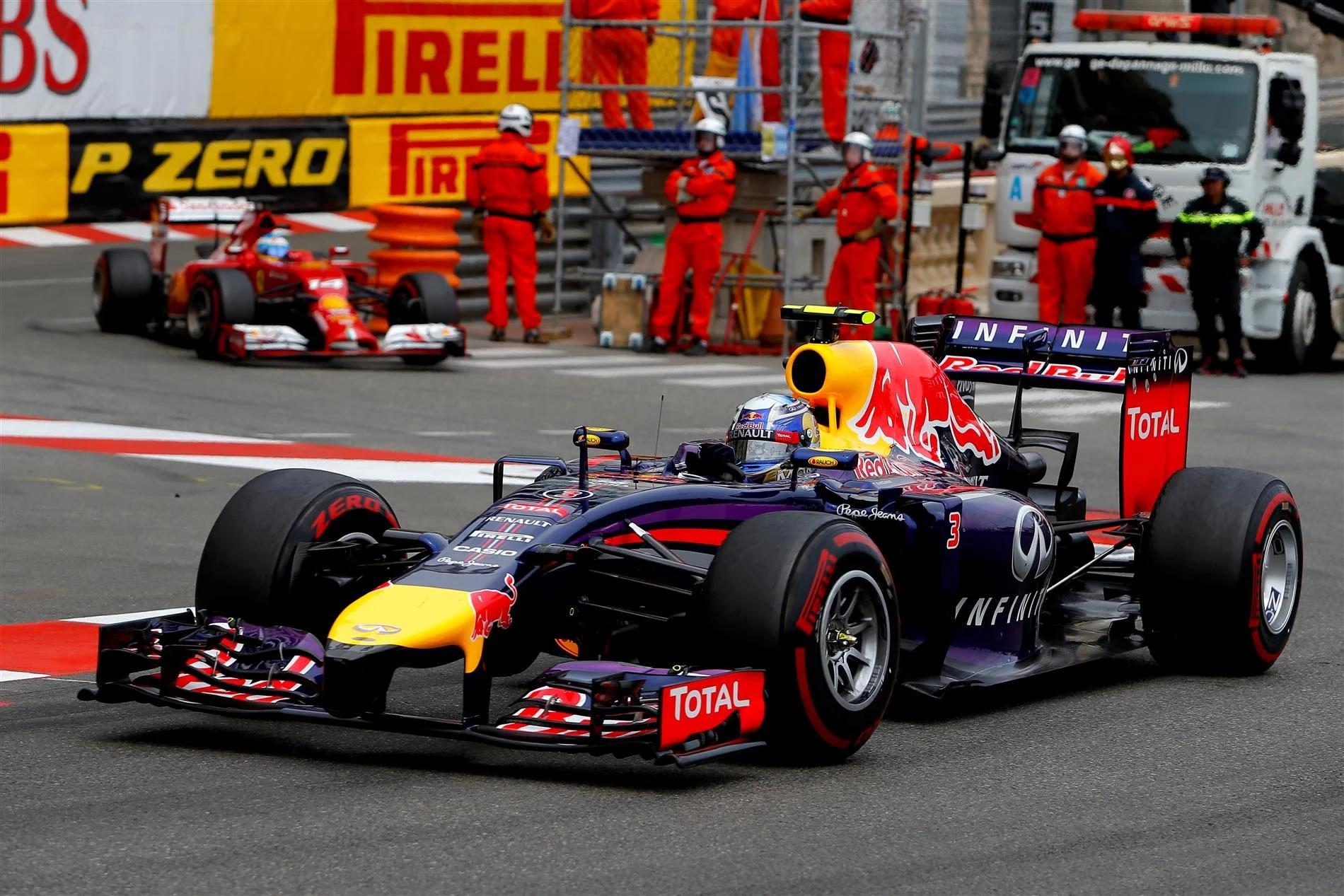 Daniel Ricciardo (AUS) Red Bull Racing RB10. Formula One World Championship, Rd6, Monaco Grand Prix, Race, Monte-Carlo, Monaco, Sunday, 25 May 2014