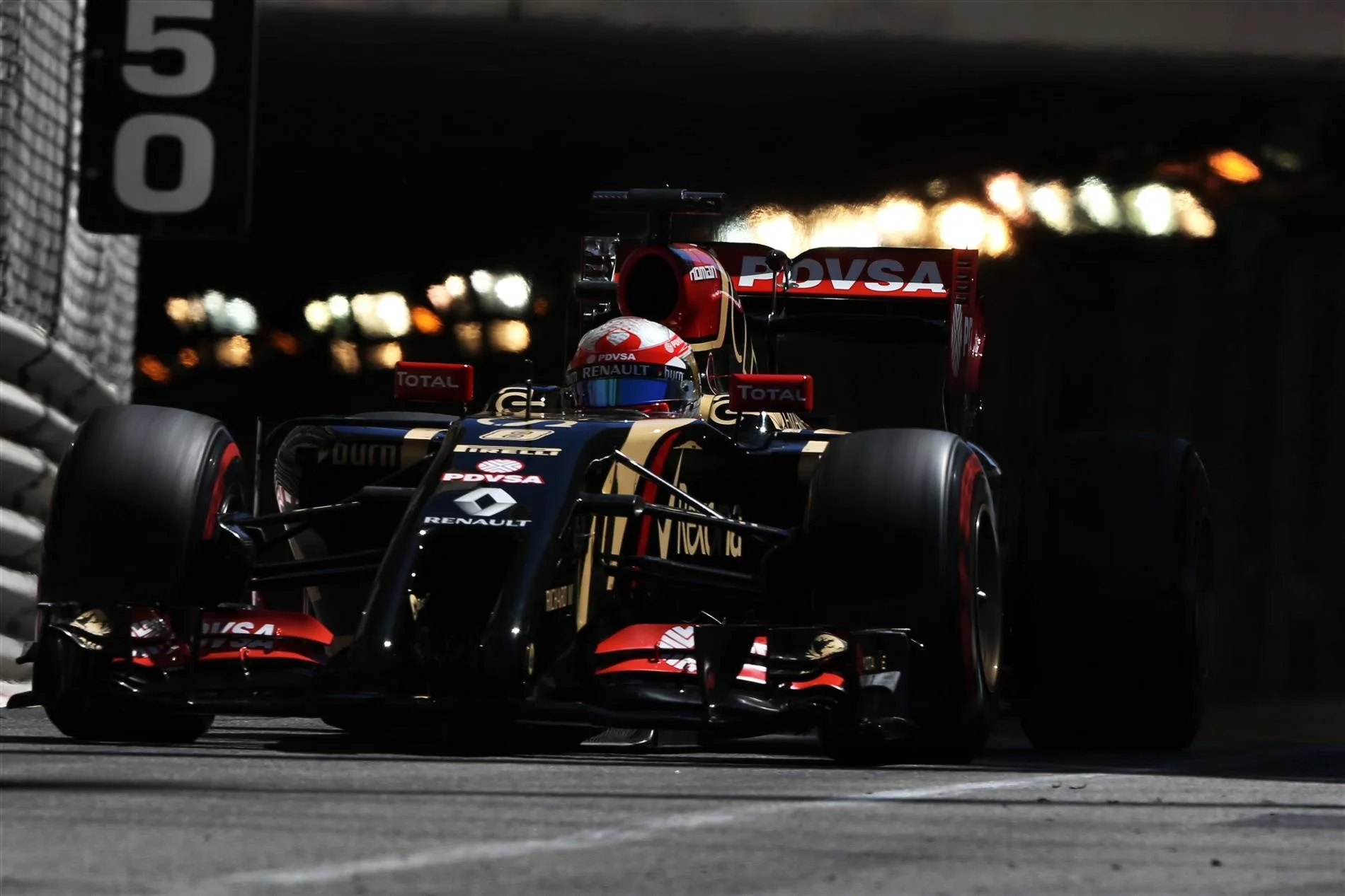Romain Grosjean (FRA) Lotus E22 exits the tunnel. Formula One World Championship, Rd6, Monaco Grand Prix, Qualifying, Monte-Carlo, Monaco, Saturday, 24 May 2014