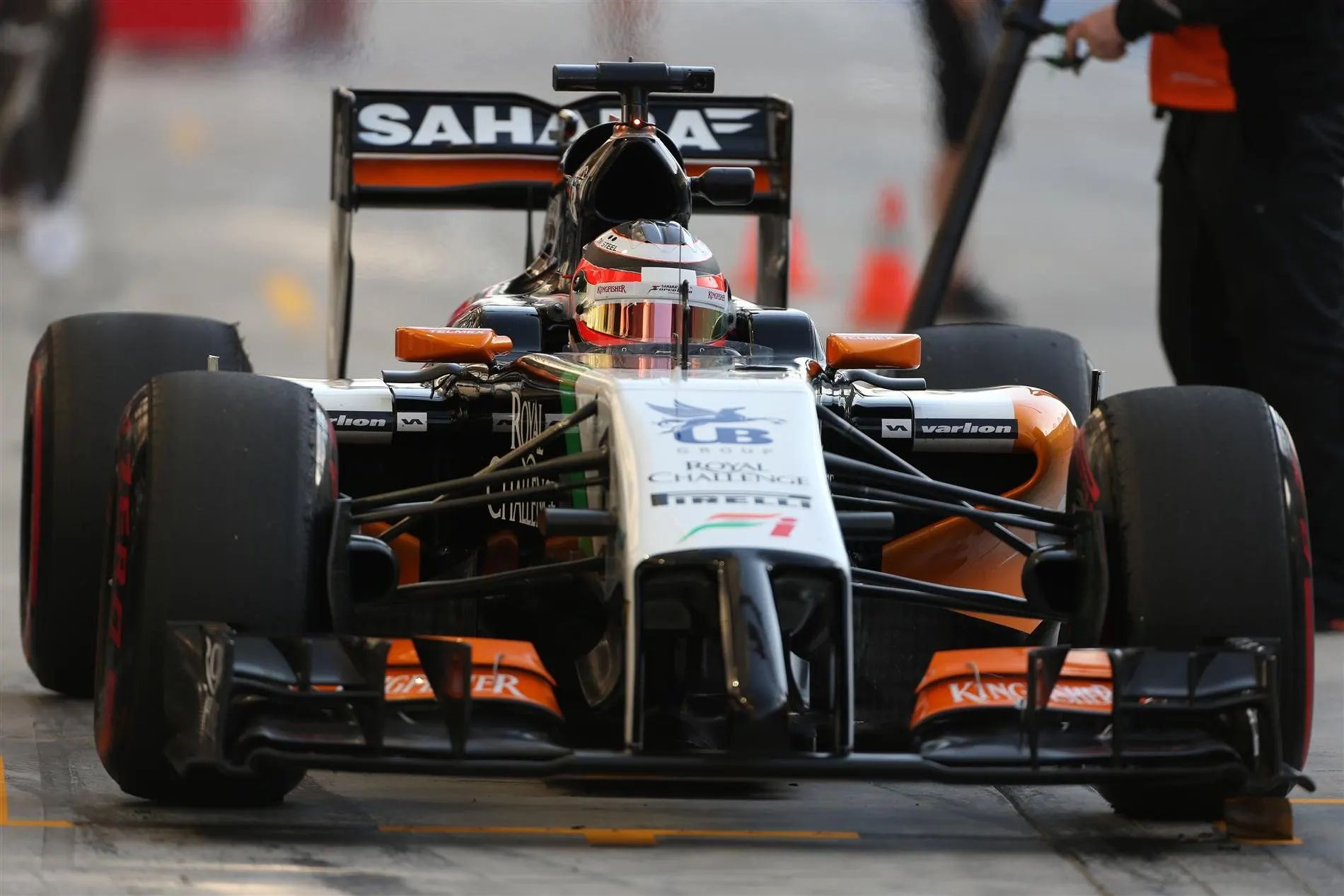 Nico Hulkenberg (GER) Force India VJM07. Formula One Testing, Day Two, Bahrain International Circuit, Sakhir, Bahrain, Thursday, 20 February 2014