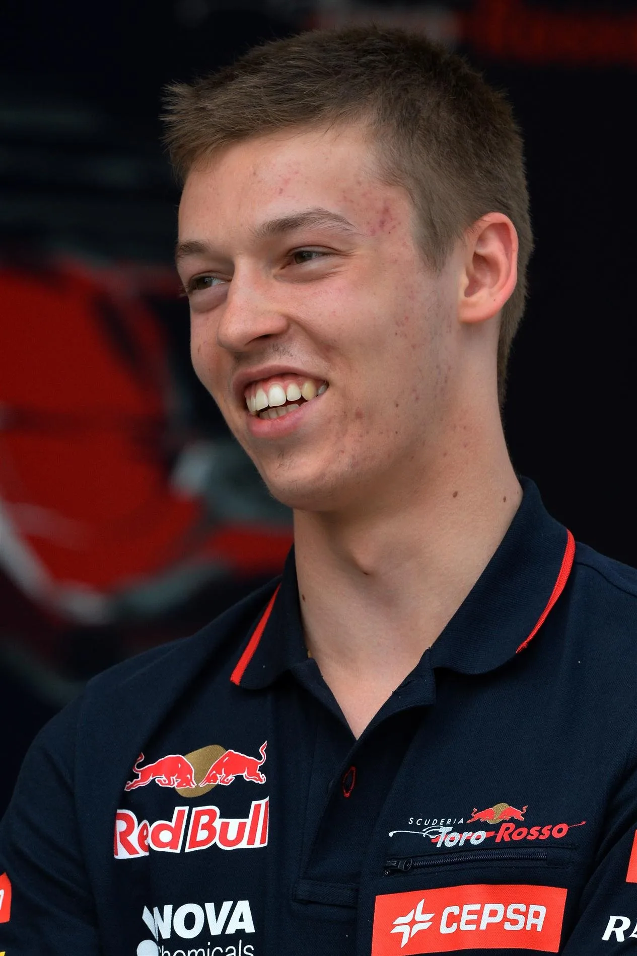 Daniil Kvyat (RUS) Scuderia Toro Rosso. Formula One Testing, Day Two, Bahrain International Circuit, Sakhir, Bahrain, Friday, 28 February 2014
