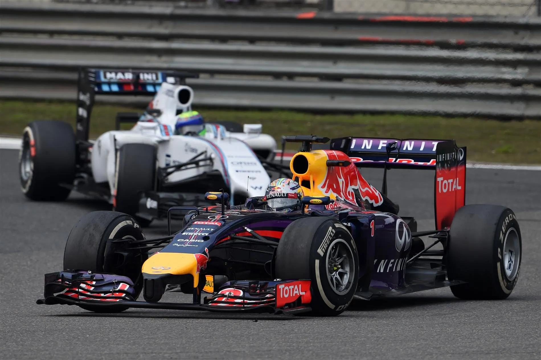 Sebastian Vettel (GER) Red Bull Racing RB10. Formula One World Championship, Rd4, Chinese Grand Prix, Race, Shanghai, China, Sunday, 20 April 2014