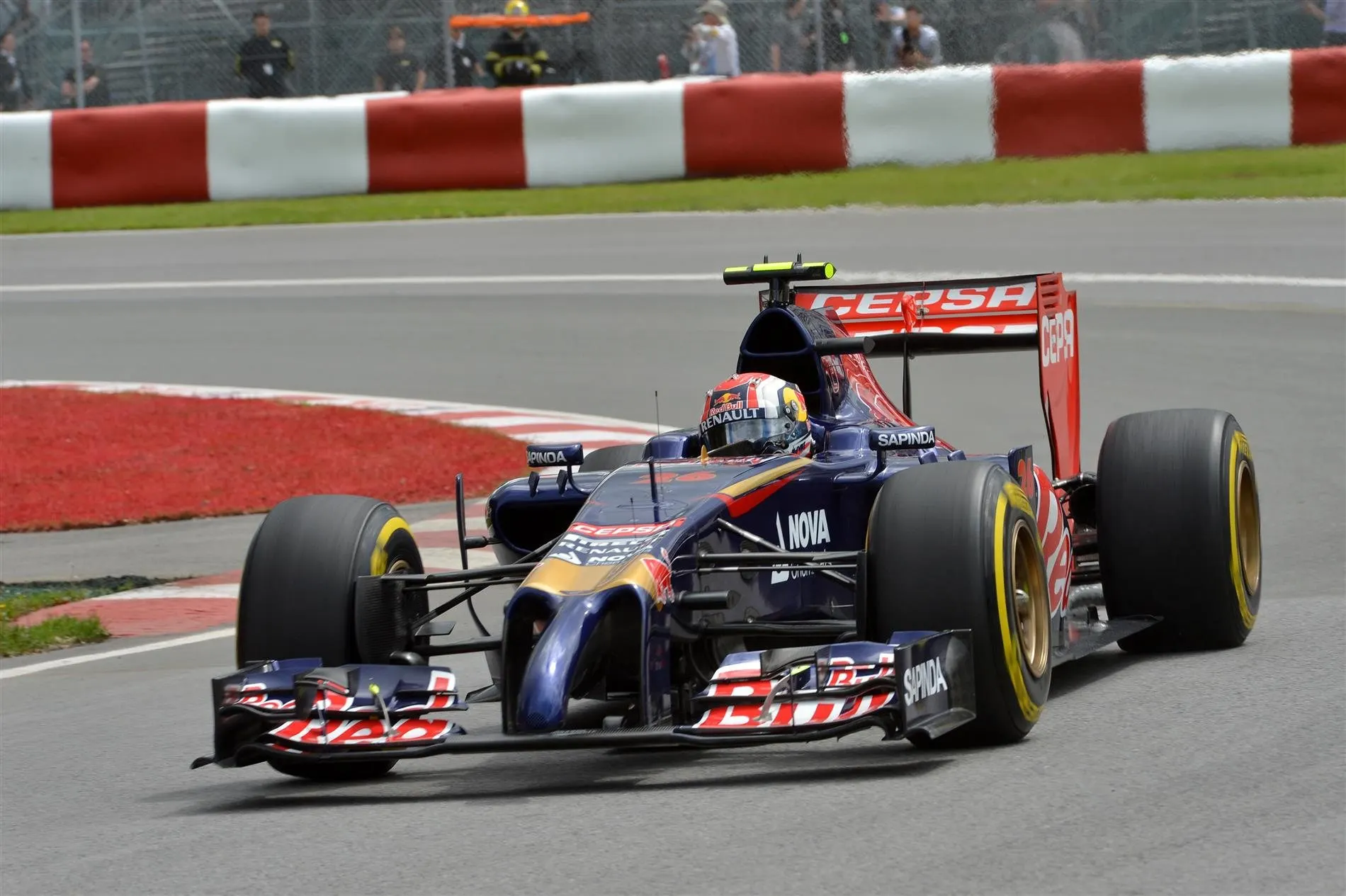 Daniil Kvyat (RUS) Scuderia Toro Rosso STR9. Formula One World Championship, Rd6, Monaco Grand Prix, Race, Monte-Carlo, Monaco, Sunday, 25 May 2014