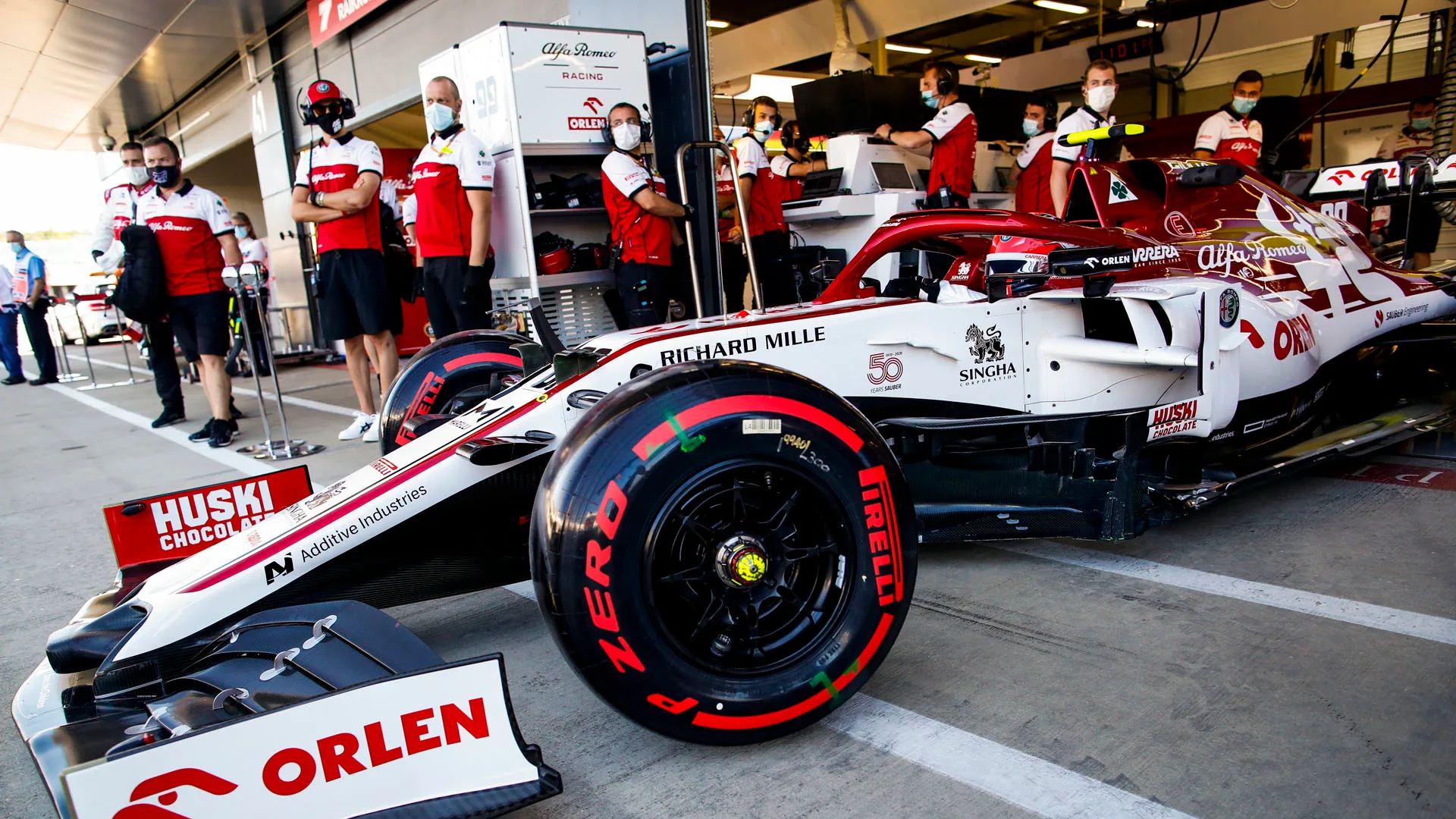 KUBICA Robert (pol), Reserve Driver of Alfa Romeo Racing ORLEN, garage, box, during the Emirates