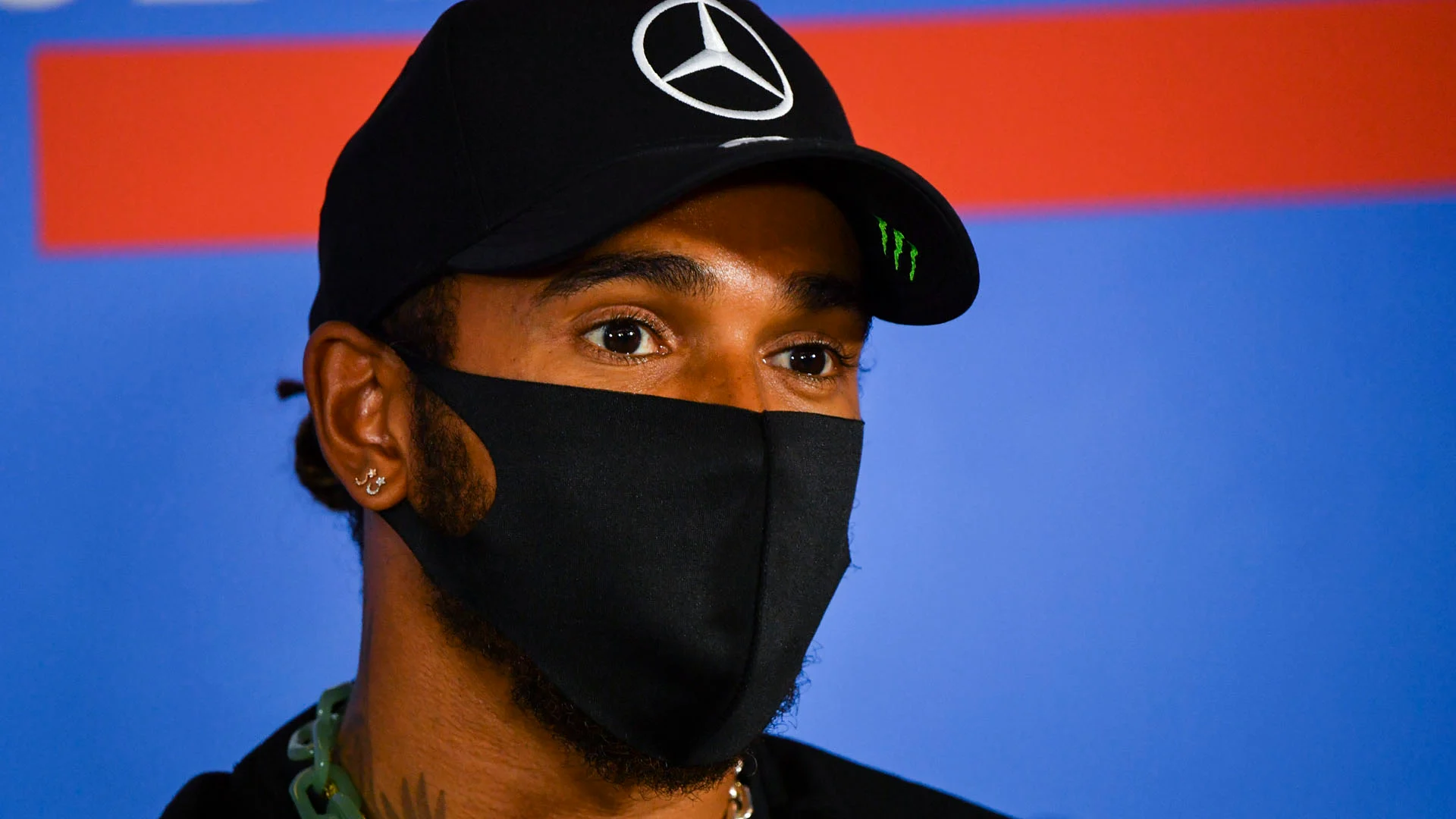 Lewis Hamilton, Mercedes-AMG Petronas F1 in the press conference