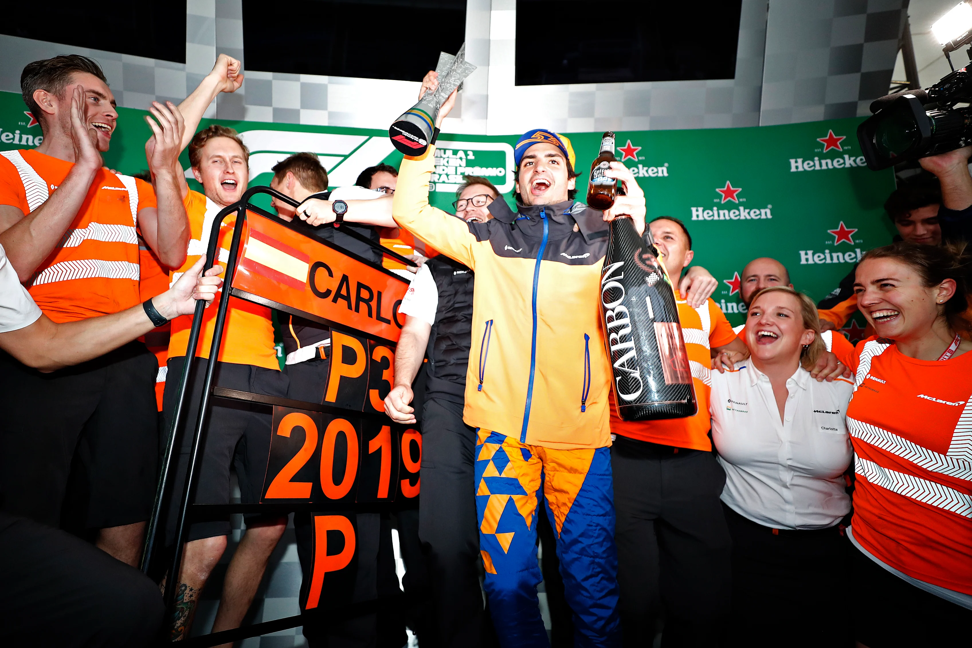 SAO PAULO, BRAZIL - NOVEMBER 17: Carlos Sainz of Spain and McLaren F1 celebrates after later being