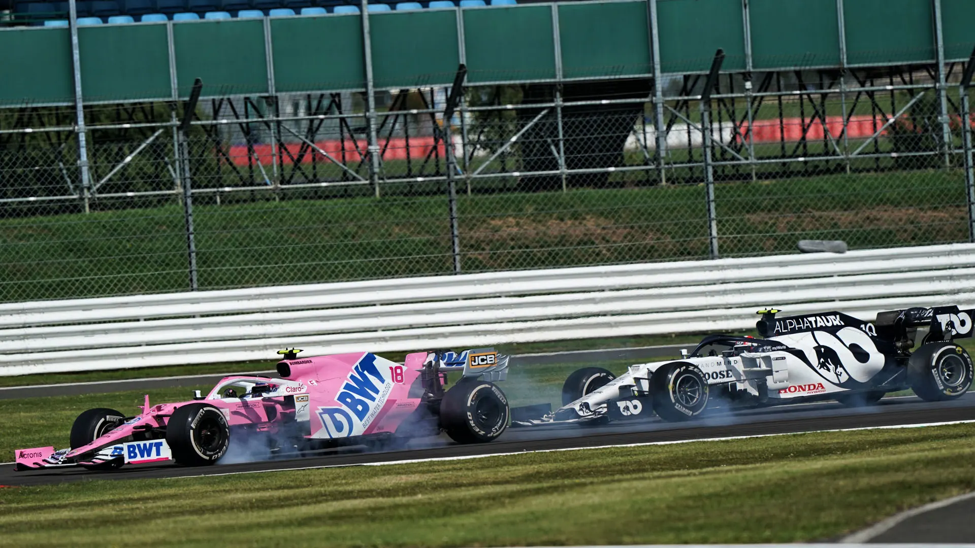 Lance Stroll (CDN) Racing Point F1 Team RP20 and Pierre Gasly (FRA) AlphaTauri AT01.
02.08.2020. Formula 1 World Championship, Rd 4, British Grand Prix, Silverstone, England, Race Day.
- www.xpbimages.com, EMail: requests@xpbimages.com © Copyright: FIA Pool For Editorial Use Only