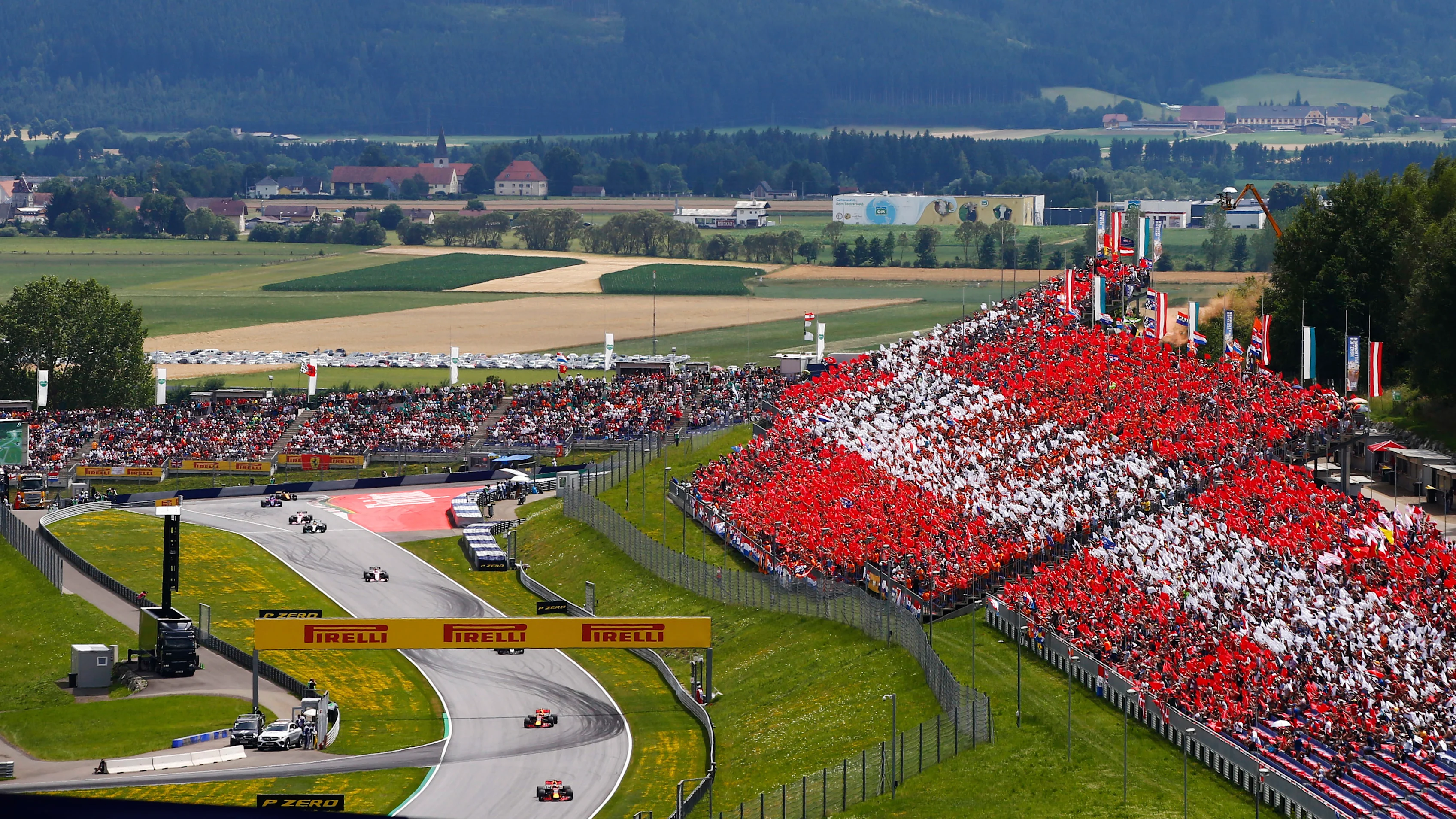 Red Bull Ring, Spielberg, Austria.
Sunday 09 July 2017.
Daniel Ricciardo, Red Bull Racing RB13 TAG