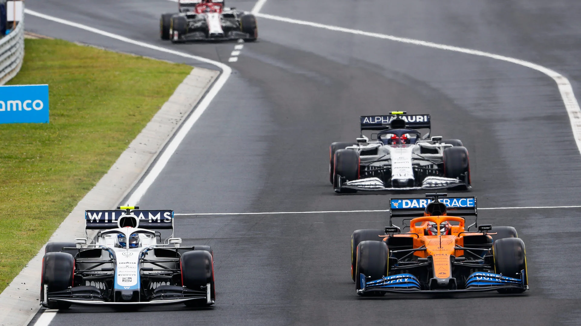 06 LATIFI Nicholas (can), Williams Racing F1 FW43, 55 SAINZ Carlos (spa), McLaren Renault F1 MCL35,