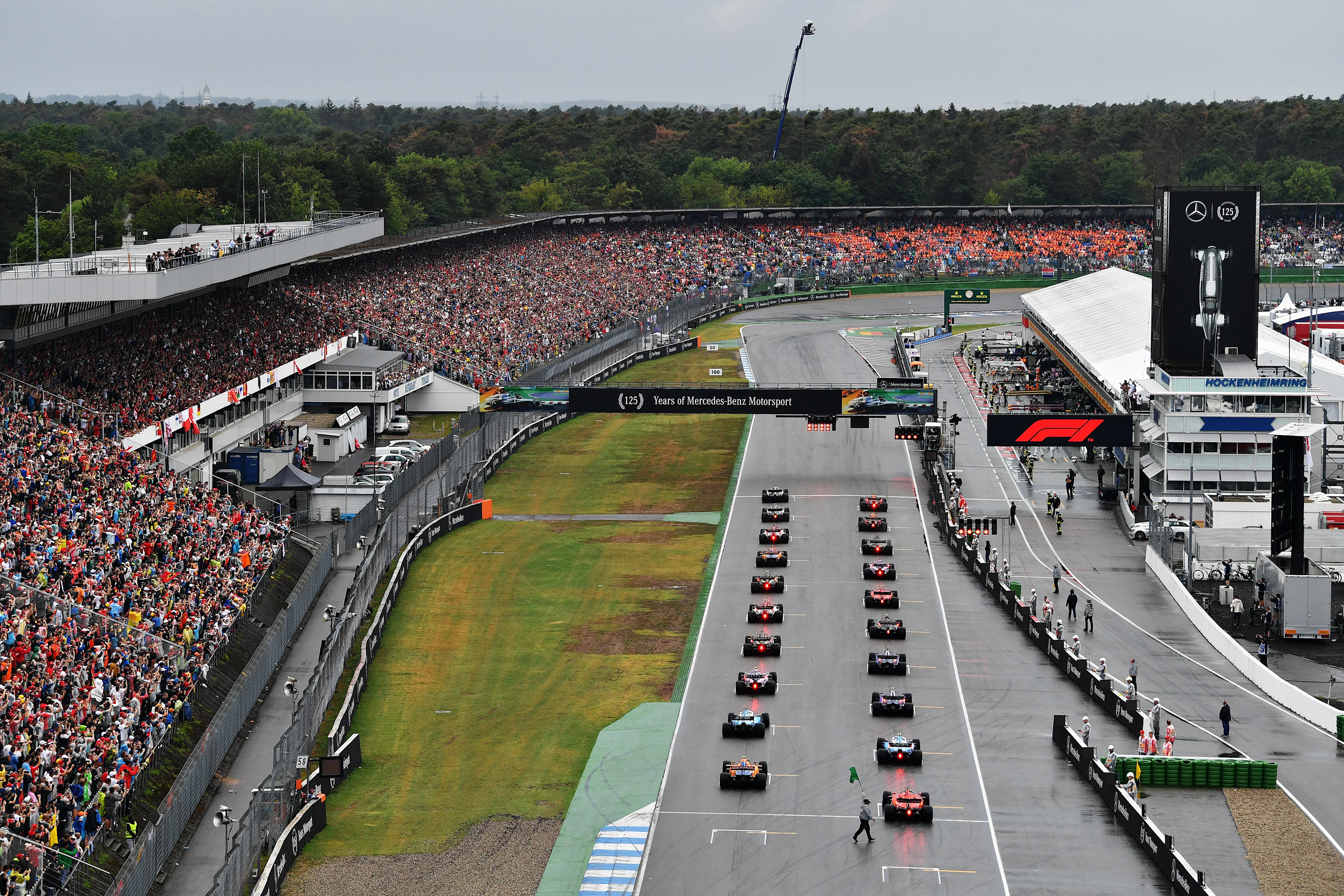 HOCKENHEIM, GERMANY - JULY 28: A general view of the start from behind during the F1 Grand Prix of