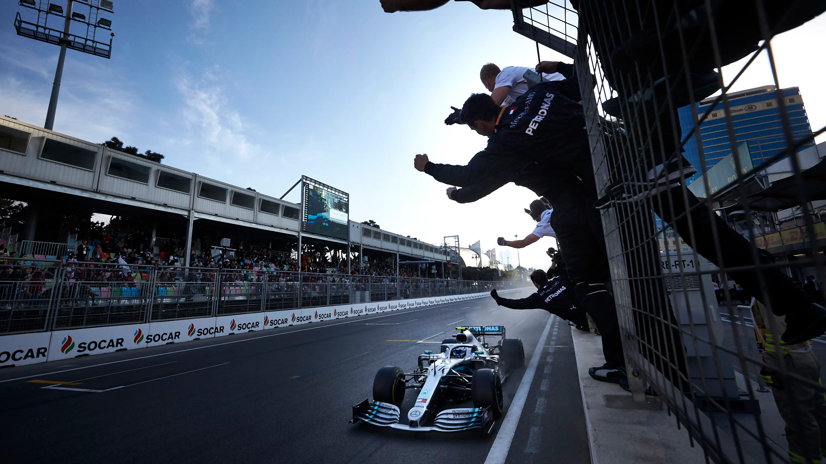 BAKU CITY CIRCUIT, AZERBAIJAN - APRIL 28: Valtteri Bottas, Mercedes AMG W10 during the Azerbaijan