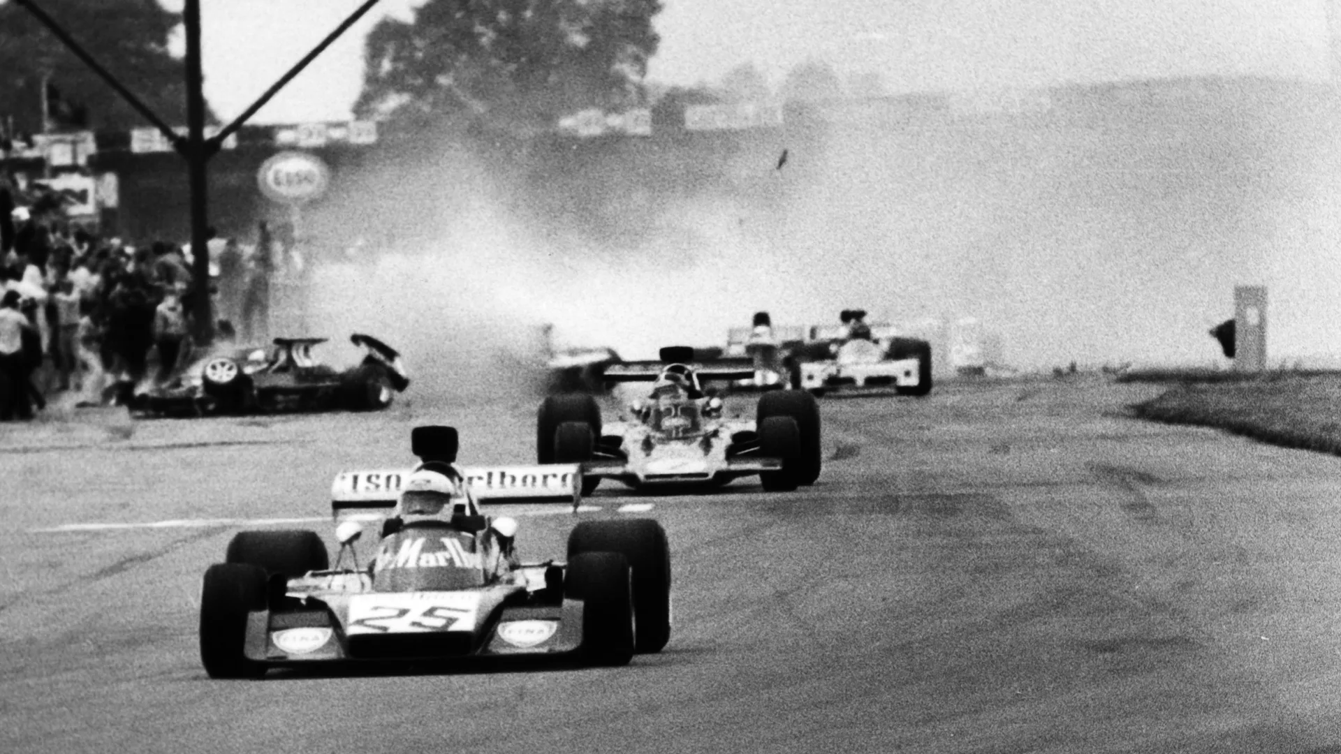 Howden Ganley, Emerson Fittipaldi, Roger Williamson, Iso-Marlboro-Ford FX3B,  Lotus-Ford 72D, Grand
