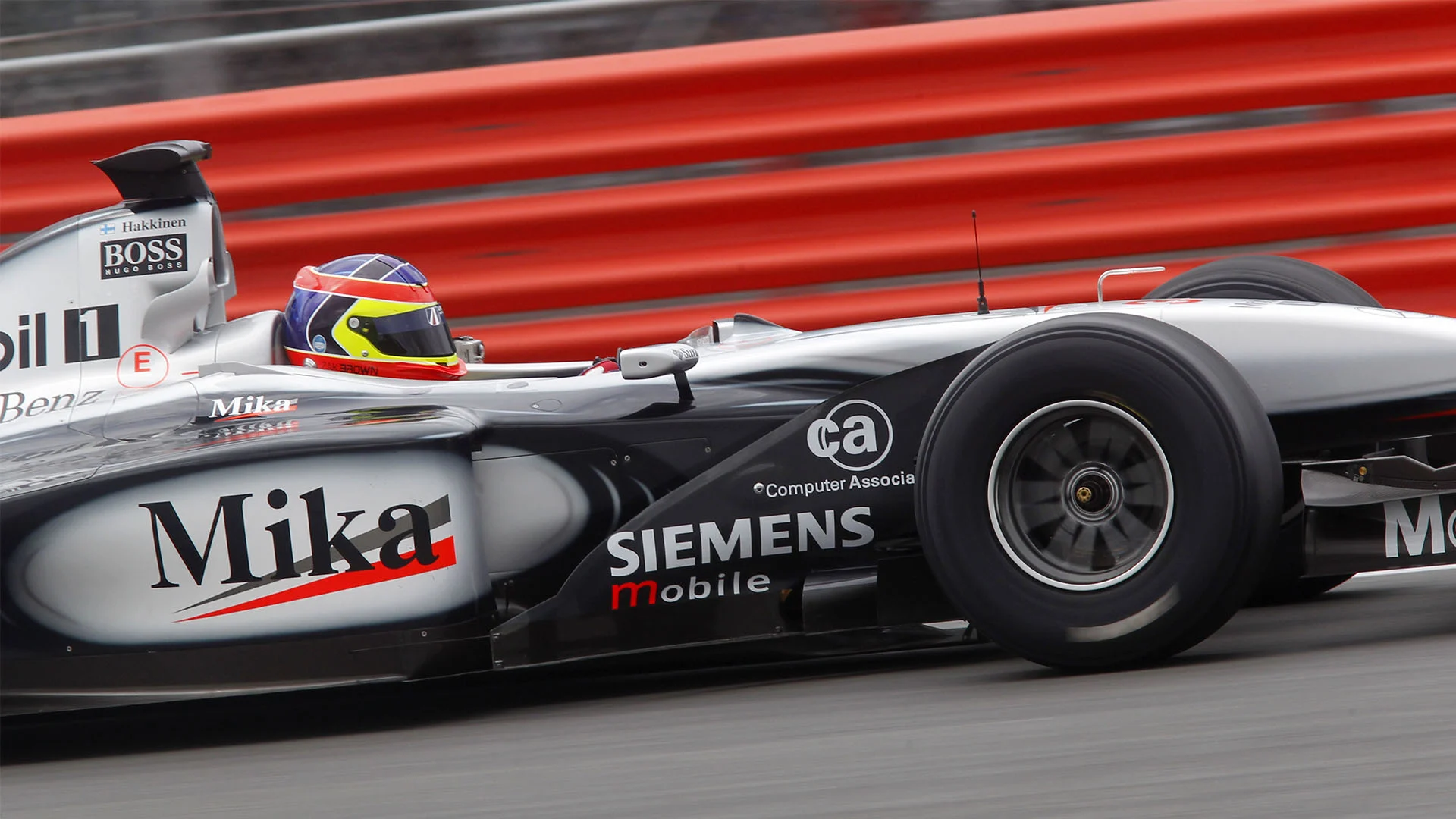 Zak Brown wowed crowds with his ex-Hakkinen