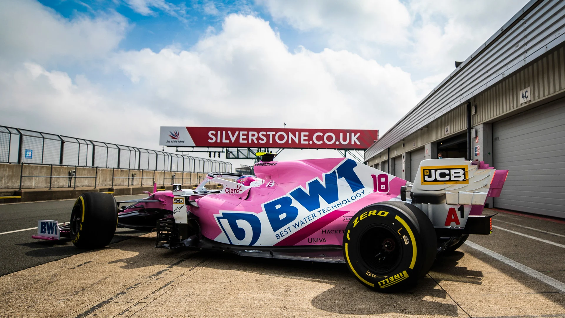 Lance Stroll, Racing Point RP20, leaves the