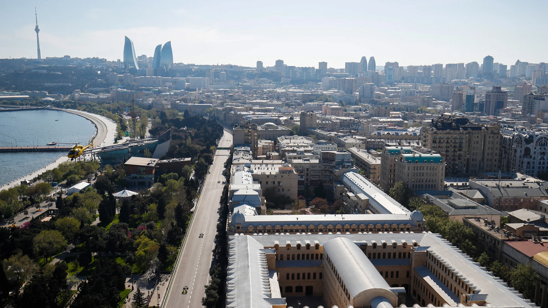 BAKU CITY CIRCUIT, AZERBAIJAN - APRIL 28: Nico Hulkenberg, Renault R.S. 19, leads Kimi Raikkonen,