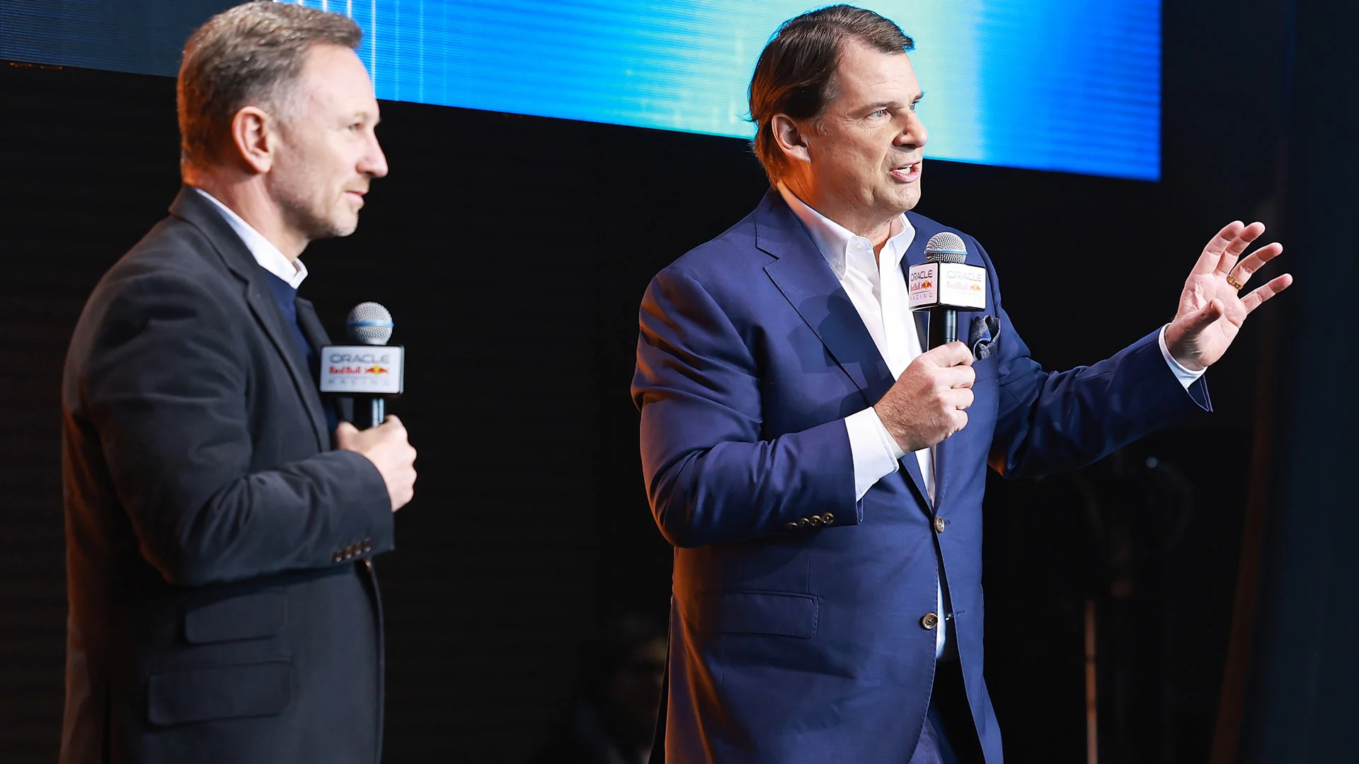 Christian Horner (L) and Jim Farley (R)