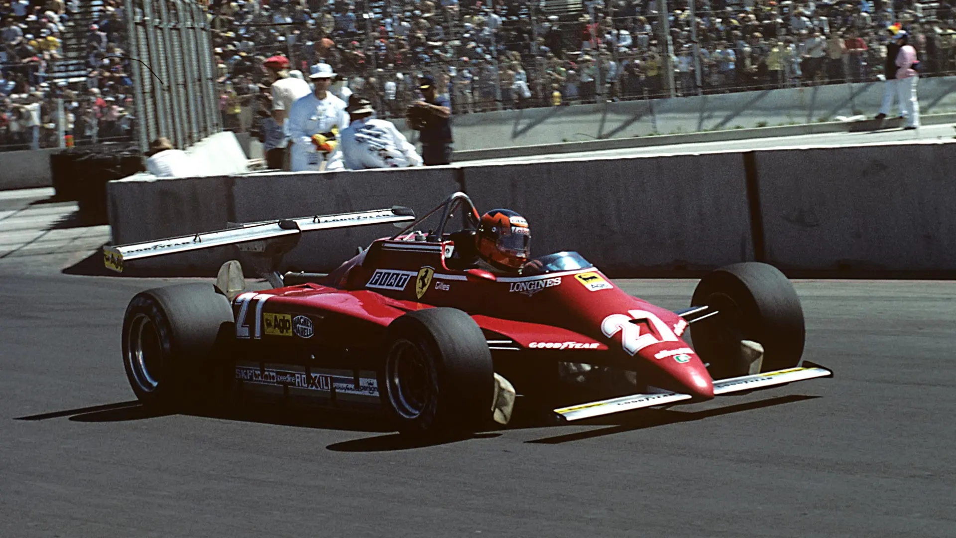 The Ferrari 126C2 featured two rear wings