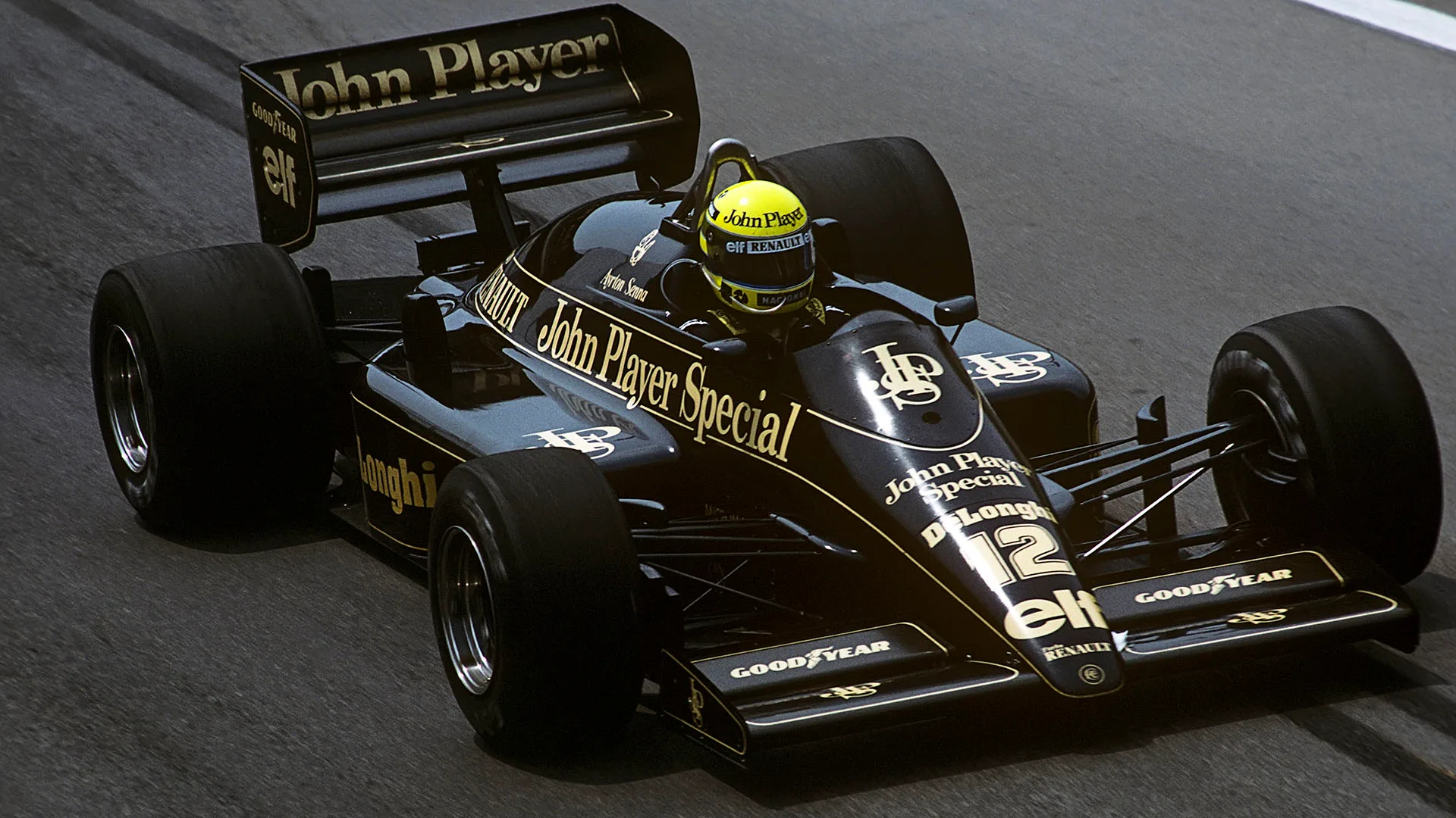 Ayrton Senna, Lotus-Renault 98T, Grand Prix of Detroit, Detroit, 22 June 1986. (Photo by Paul-Henri