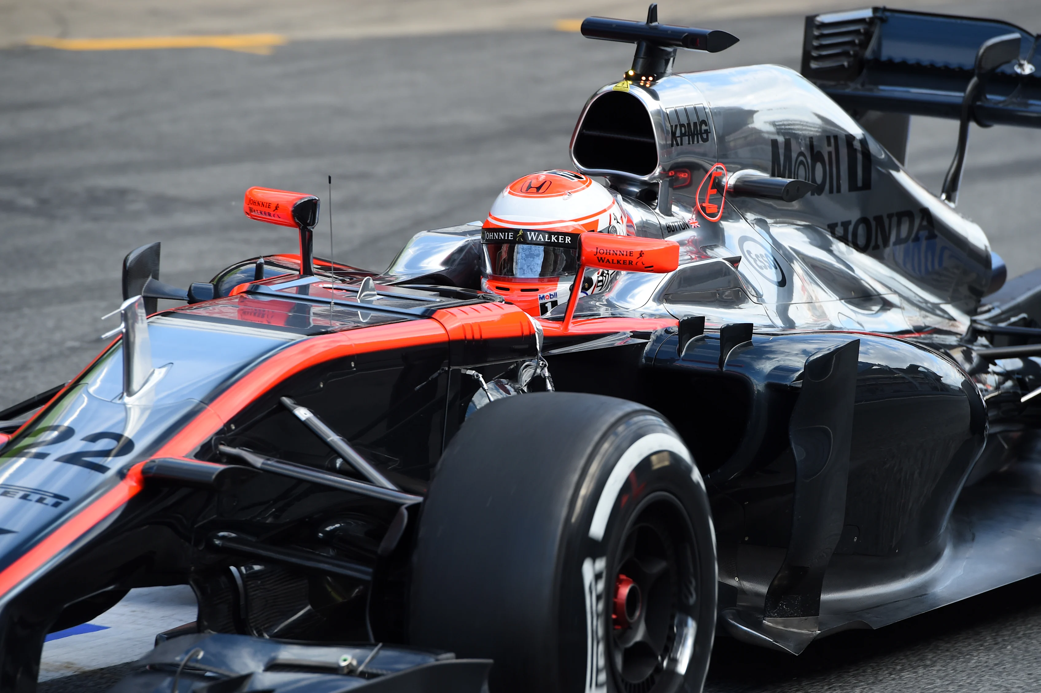 Jenson Button (GBR) McLaren MP4-30 at Formula One Testing, Day One, Barcelona, Spain, 26 February 2015.
