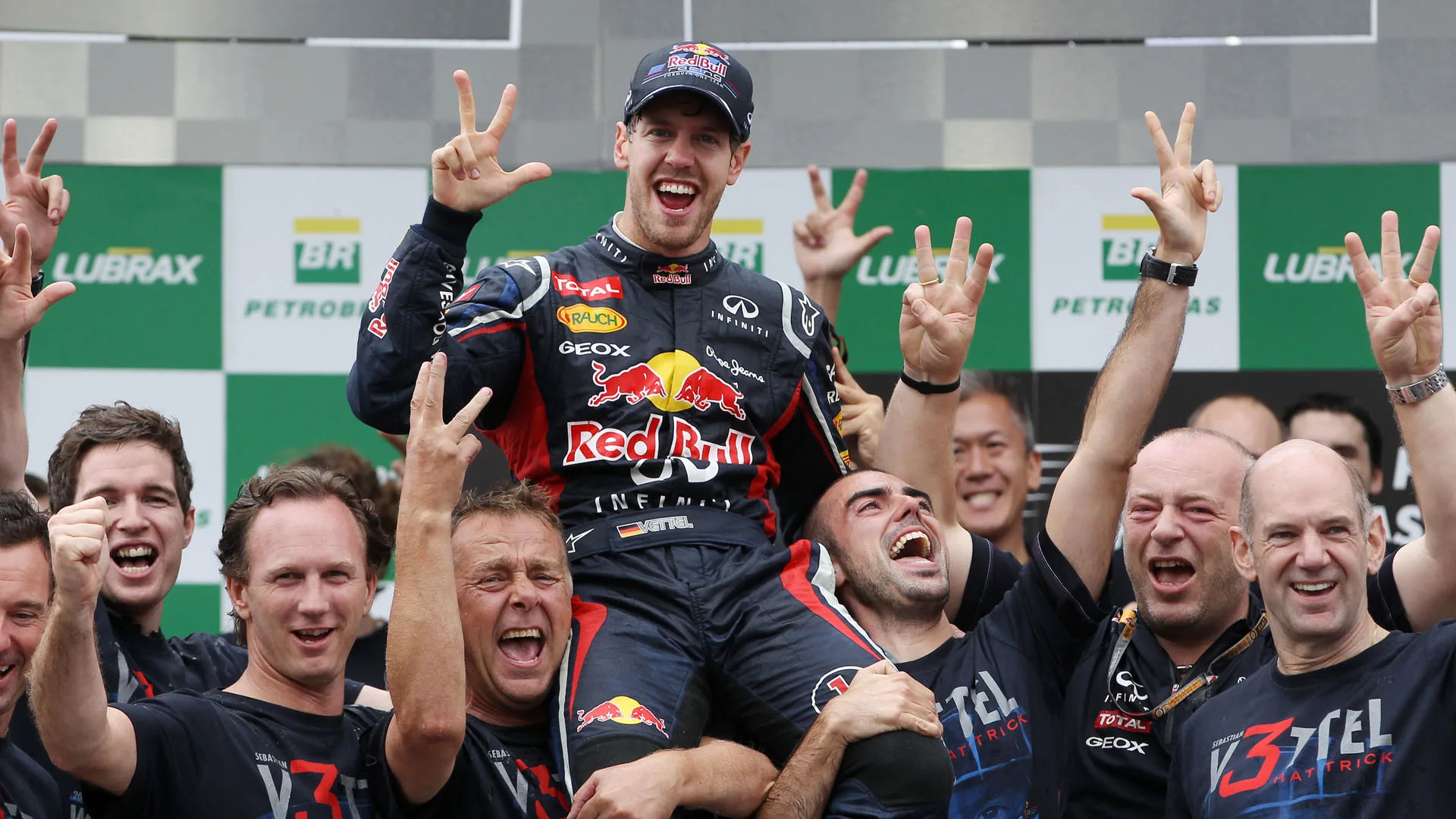 World Champion Sebastian Vettel (GER) Red Bull Racing celebrates with the team. Formula One World