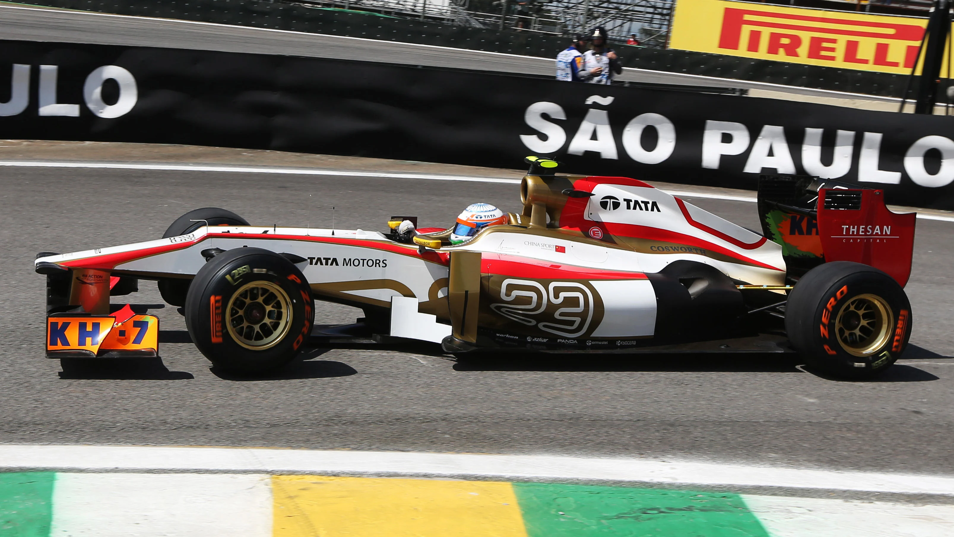 Narain Karthikeyan (IND) HRT Formula One Team HRT F112. Formula One World Championship, Rd20 Brazilian Grand Prix, Practice, Sao Paulo, Brazil, 23 November 2012. © Sutton Motorsport Images