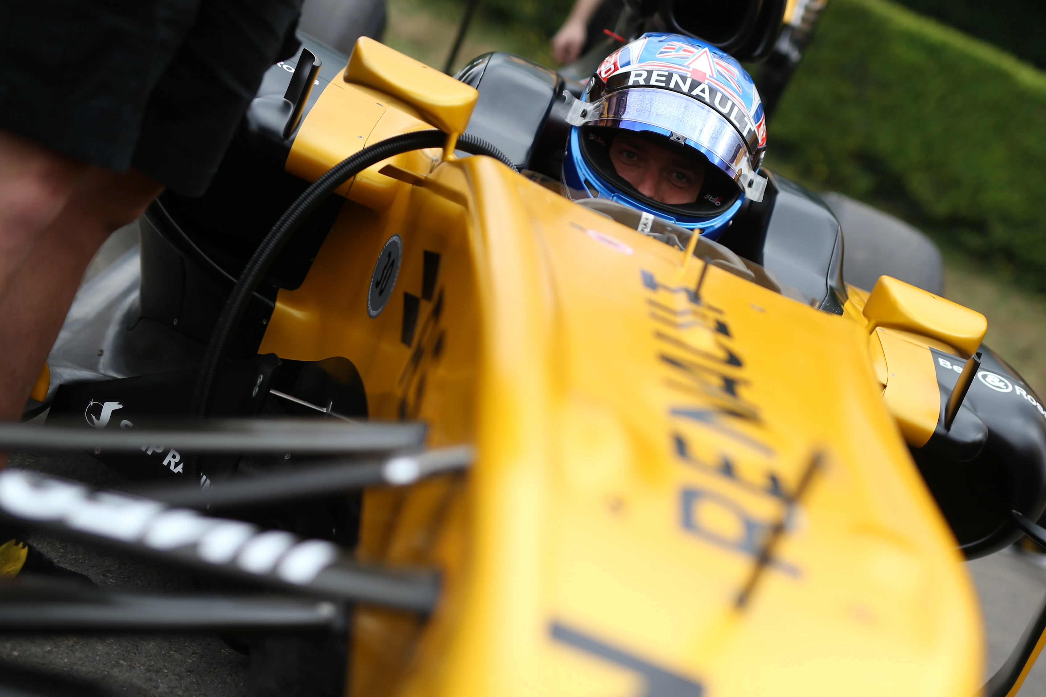 www.sutton-images.com Jolyon Palmer (GBR) Renault at Goodwood Festival of Speed, Goodwood, England, 30 June - 2 July 2017. © Sutton Images