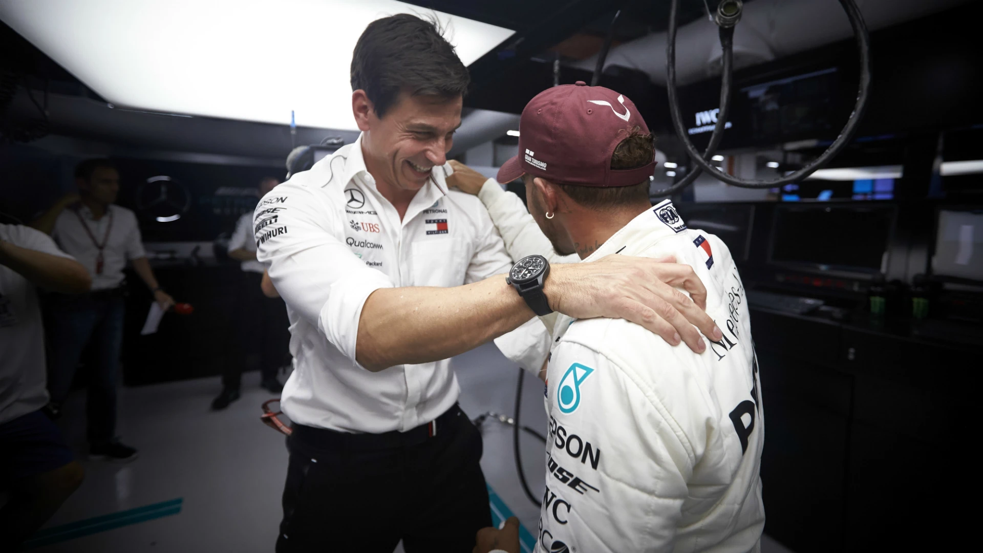 Toto Wolff Lewis Hamilton - Singapore