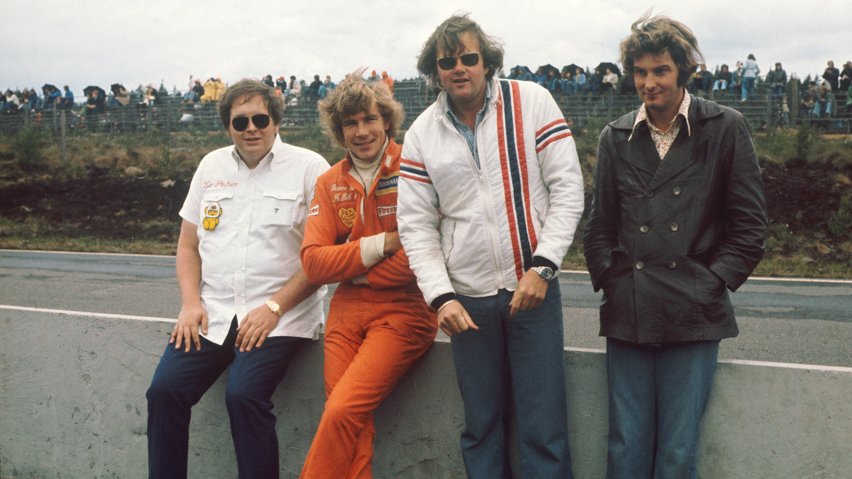 Zandvoort, Holland.  20-22 June 1975.  James Hunt (Hesketh Ford) with Lord Alexander Hesketh,