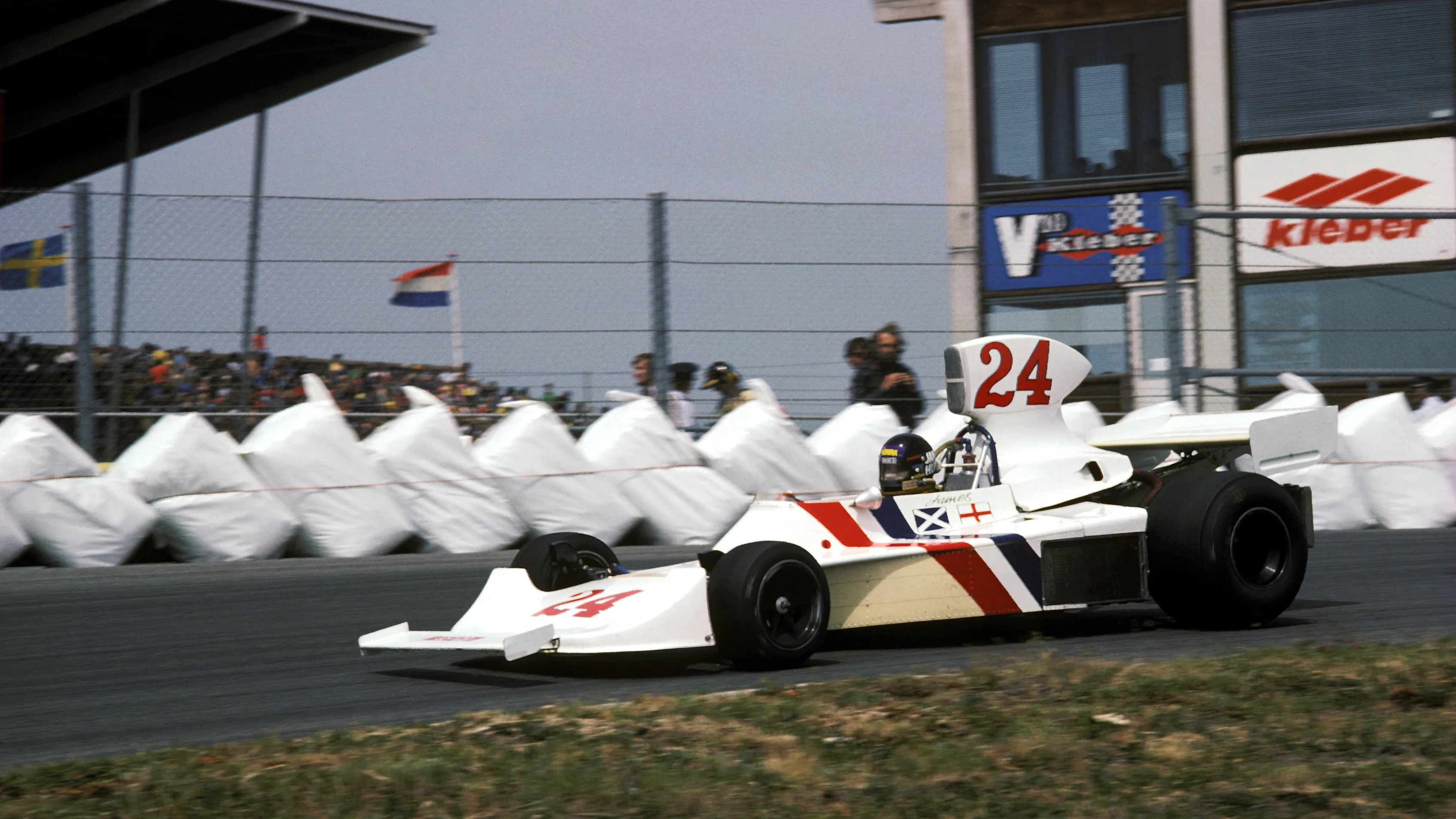 James Hunt (GBR) Hesketh 308B took his first GP victory and the first (and only) for