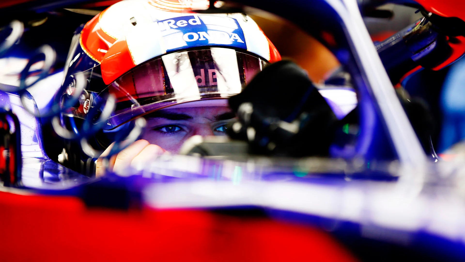 SUZUKA, JAPAN - OCTOBER 05: Pierre Gasly, Scuderia Toro Rosso during the Japanese GP at Suzuka on