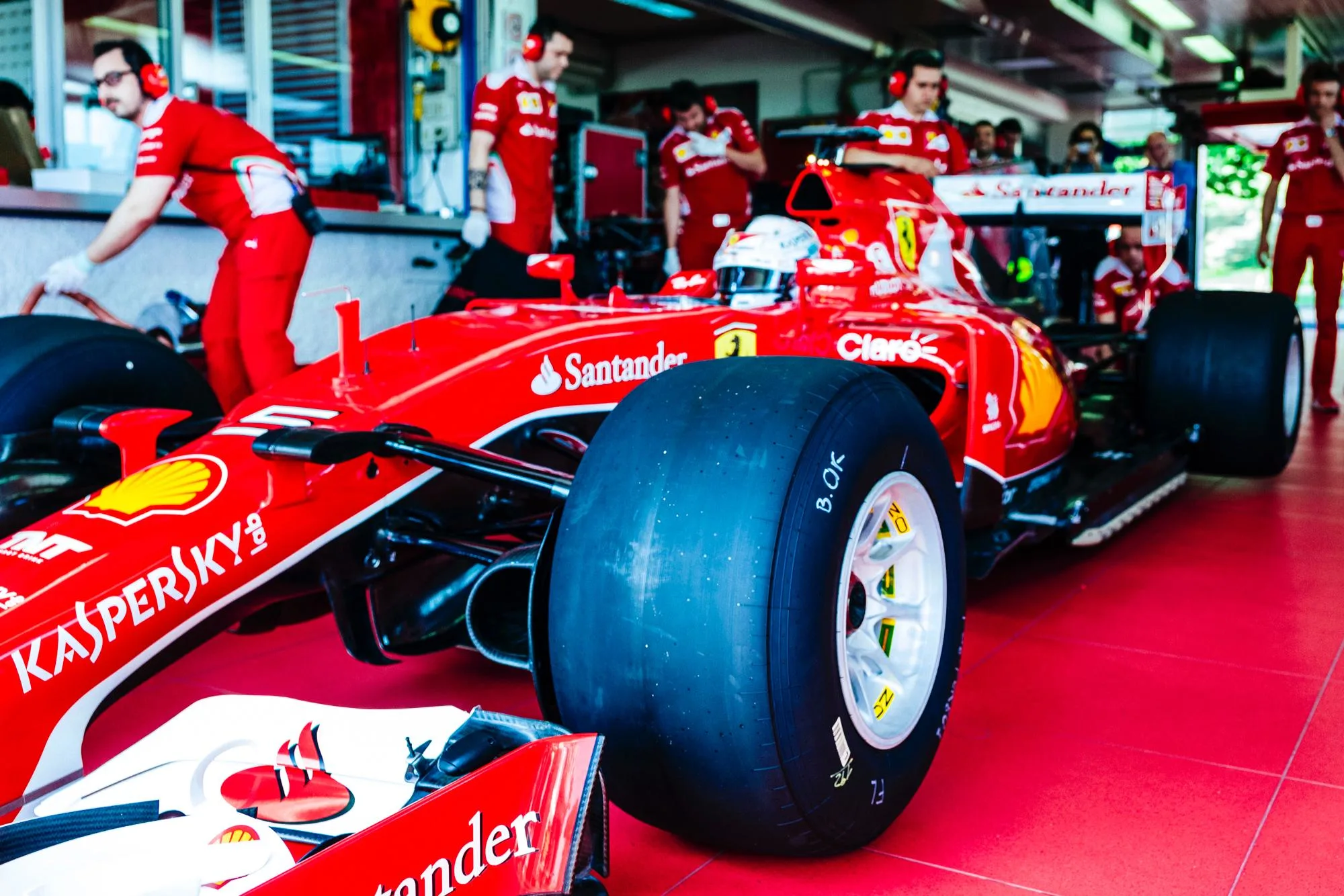 Pirelli begin testing their 2017 tyres at Fiorano, 1 August 2016