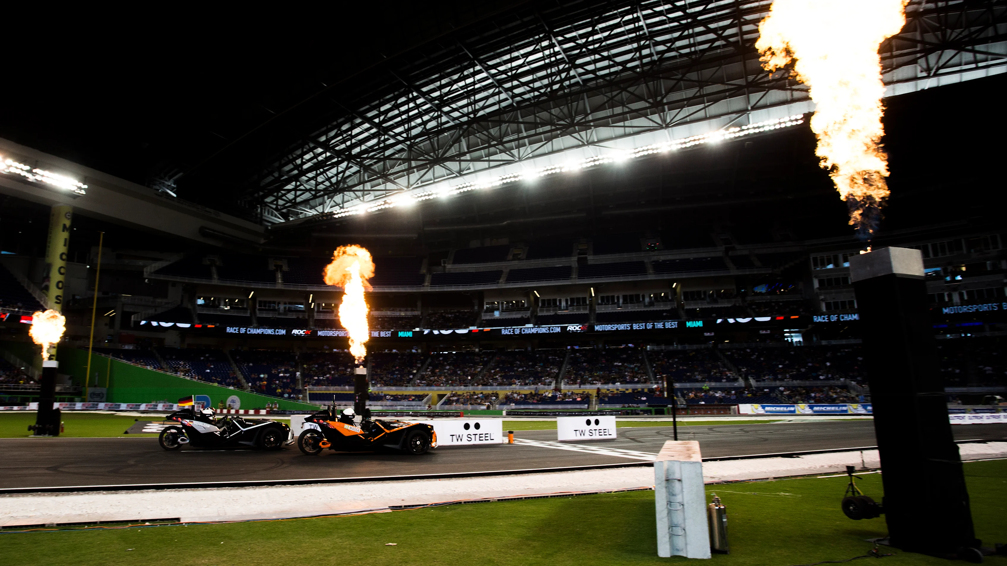 Immediately prior to the crash, Felipe Massa beats Pascal Wehrlein to the line during the Race of Champions on Saturday 21 January 2017 at Marlins Park, Miami, Florida, USA. © Race of Champions 2017