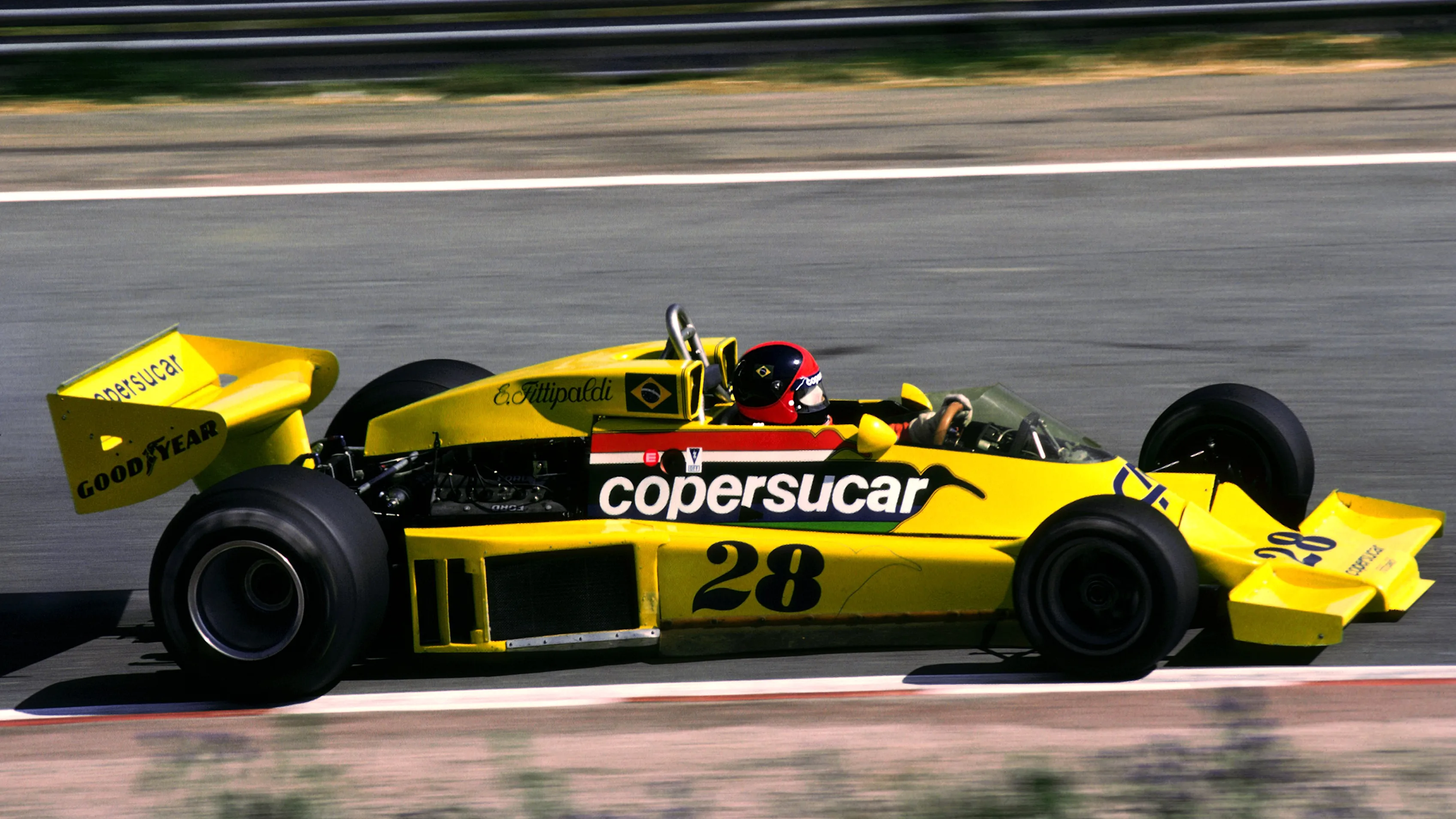 Emerson Fittipaldi (BRA) Copersucar-Fittipaldi FD04 had a lonely race at the back of the field, finishing fourteenth and last. Spanish Grand Prix, Rd 5, Jarama, Spain, 8 May 1977. ©Sutton Motorsport Images