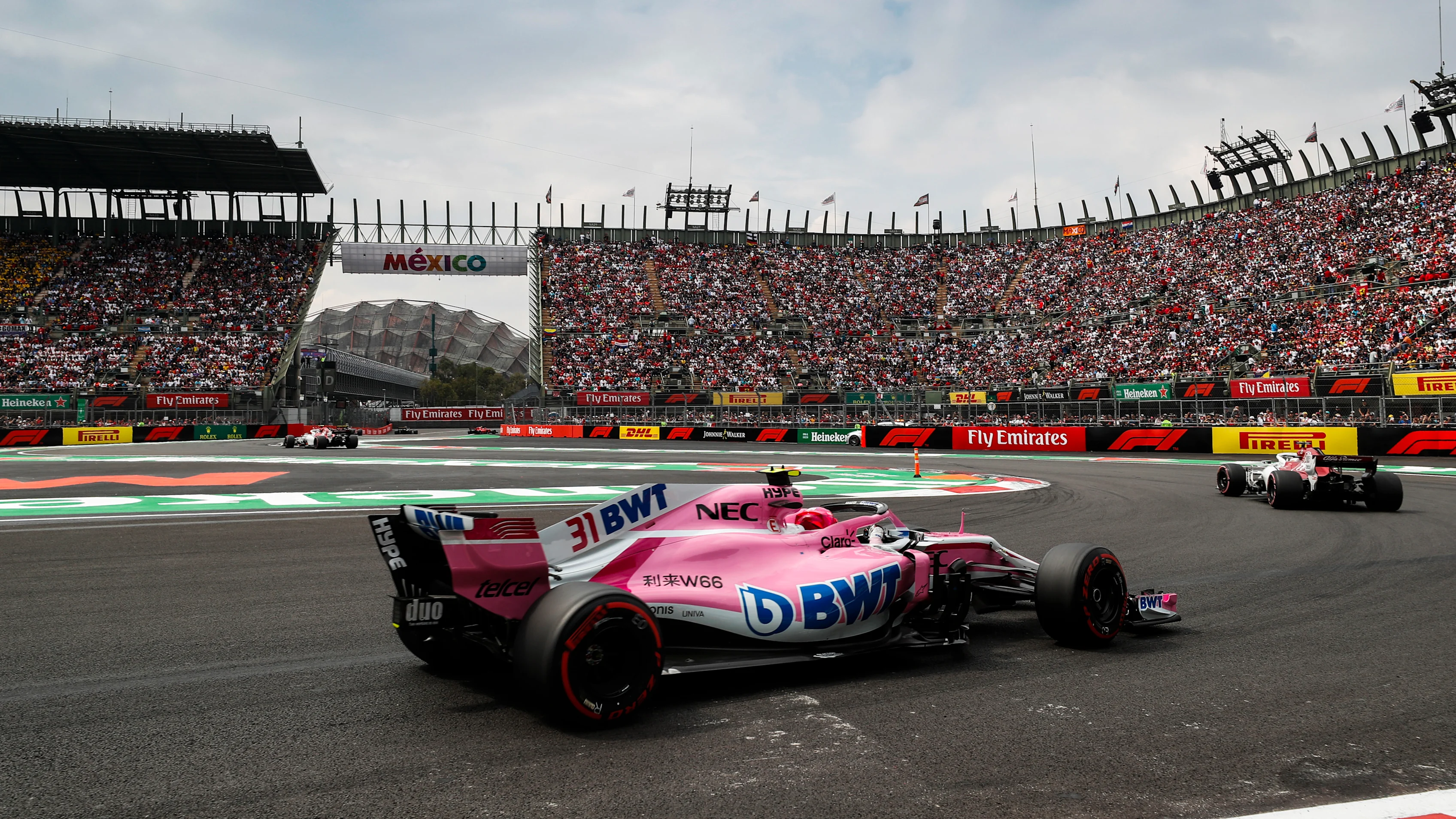AUTODROMO HERMANOS RODRIGUEZ, MEXICO - OCTOBER 28: Esteban Ocon, Racing Point Force India VJM11