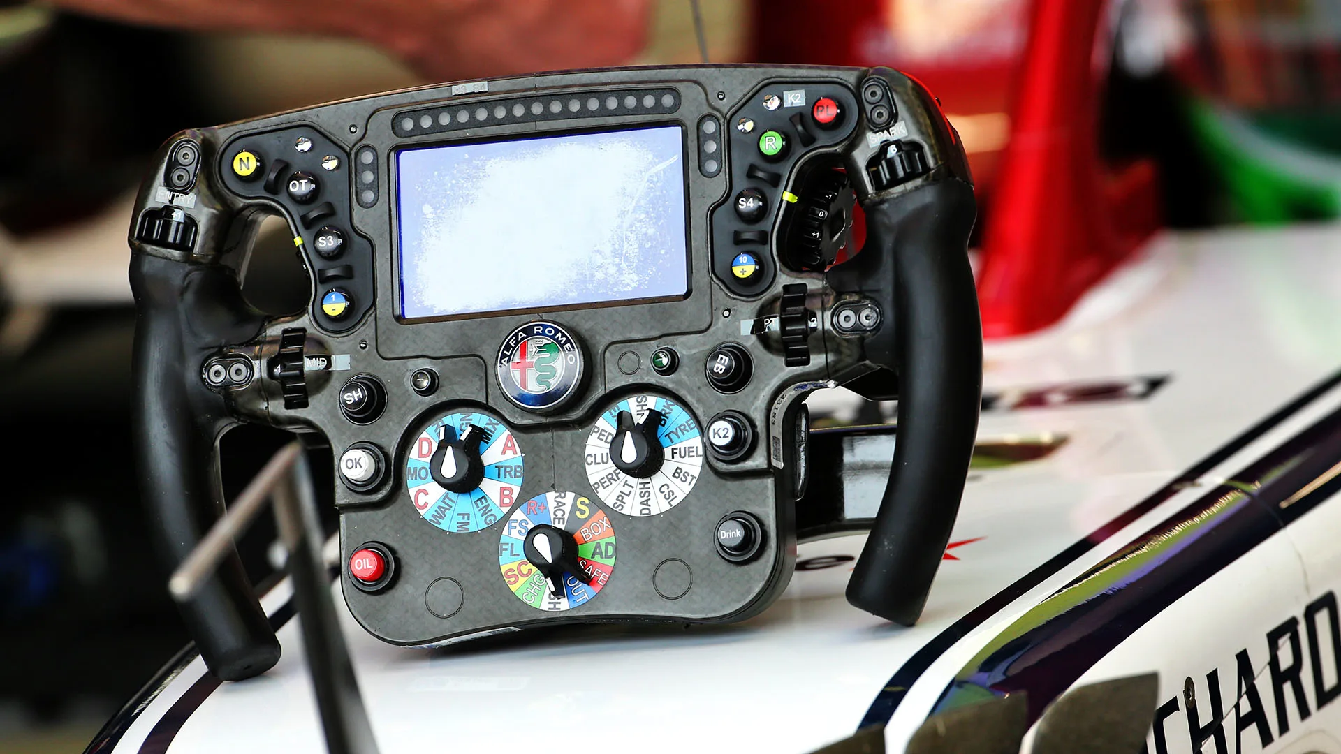 Antonio Giovinazzi (ITA) Alfa Romeo Racing C38 - steering wheel.
06.09.2019. Formula 1 World